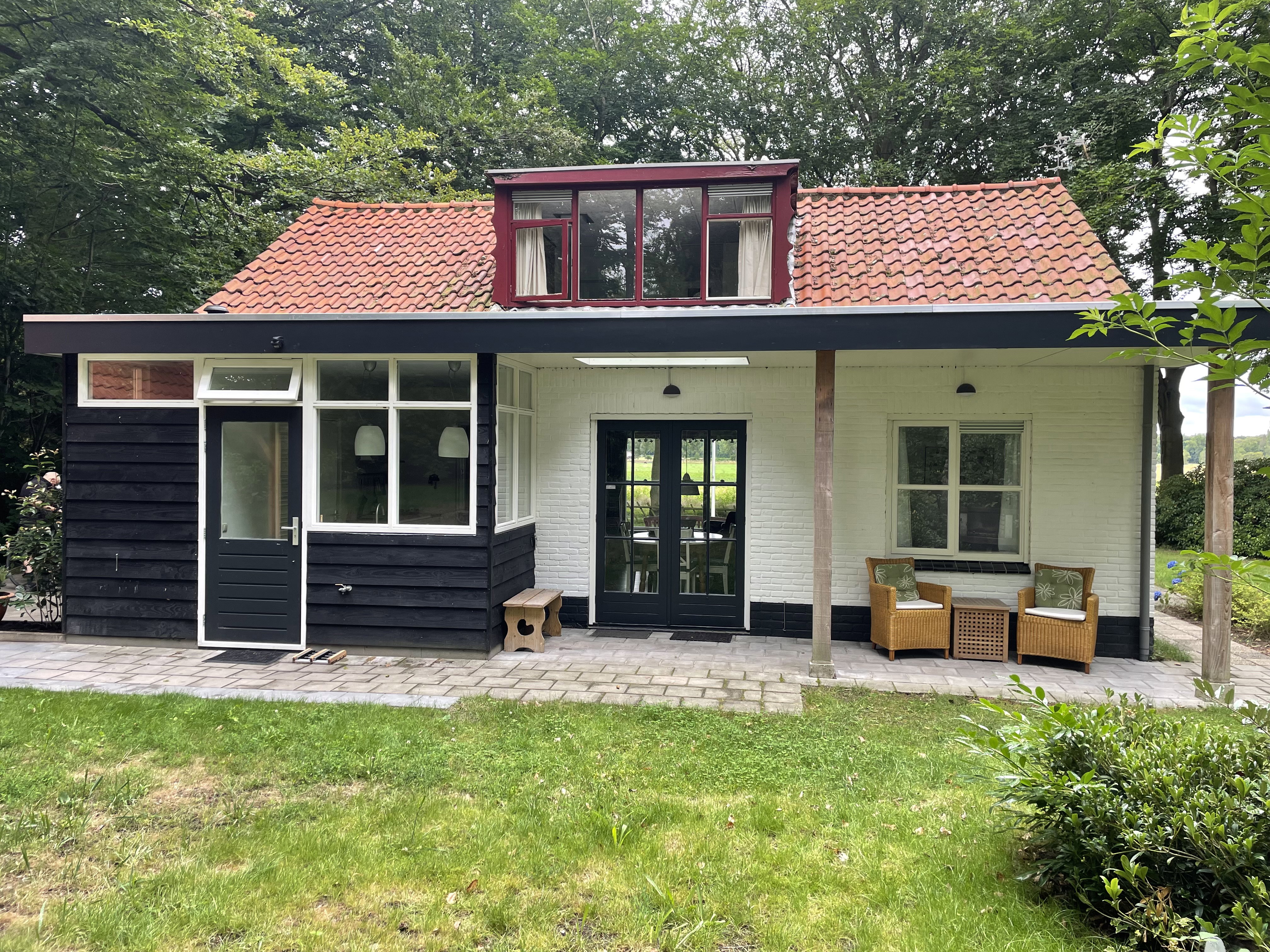 Naturhäuschen in Oudemirdum