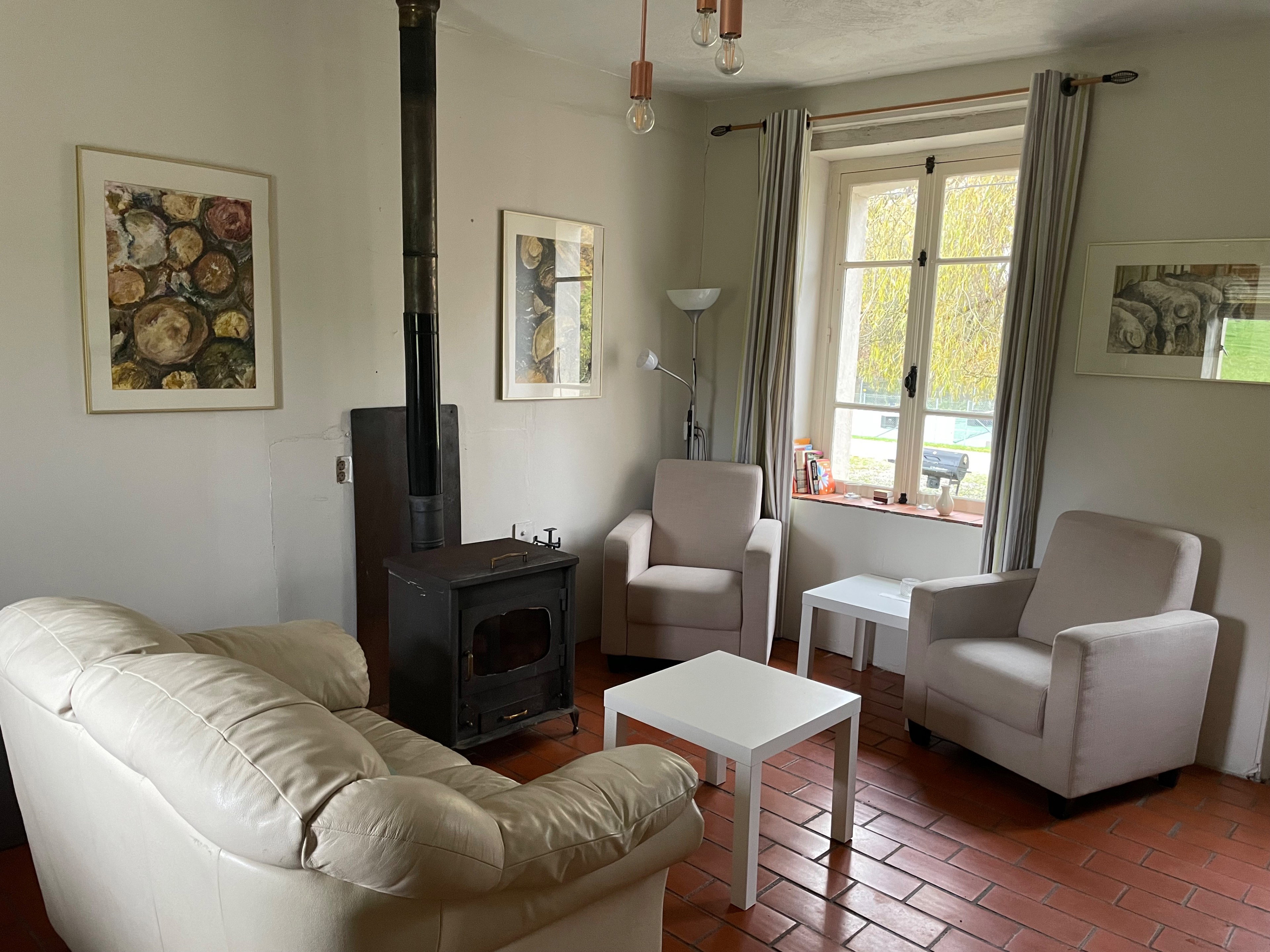 Casa nella natura a Méry-ès-boisl