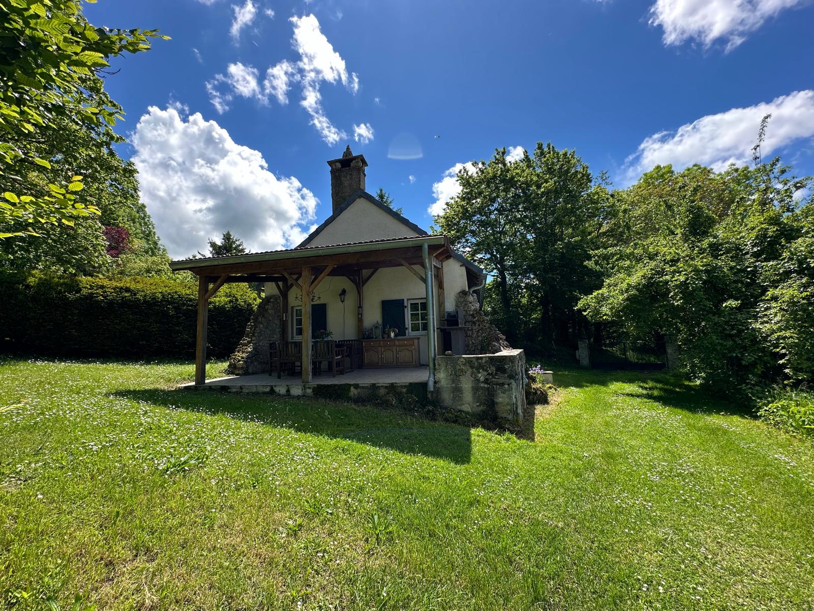 Casa nella natura a Montaigu le Blin