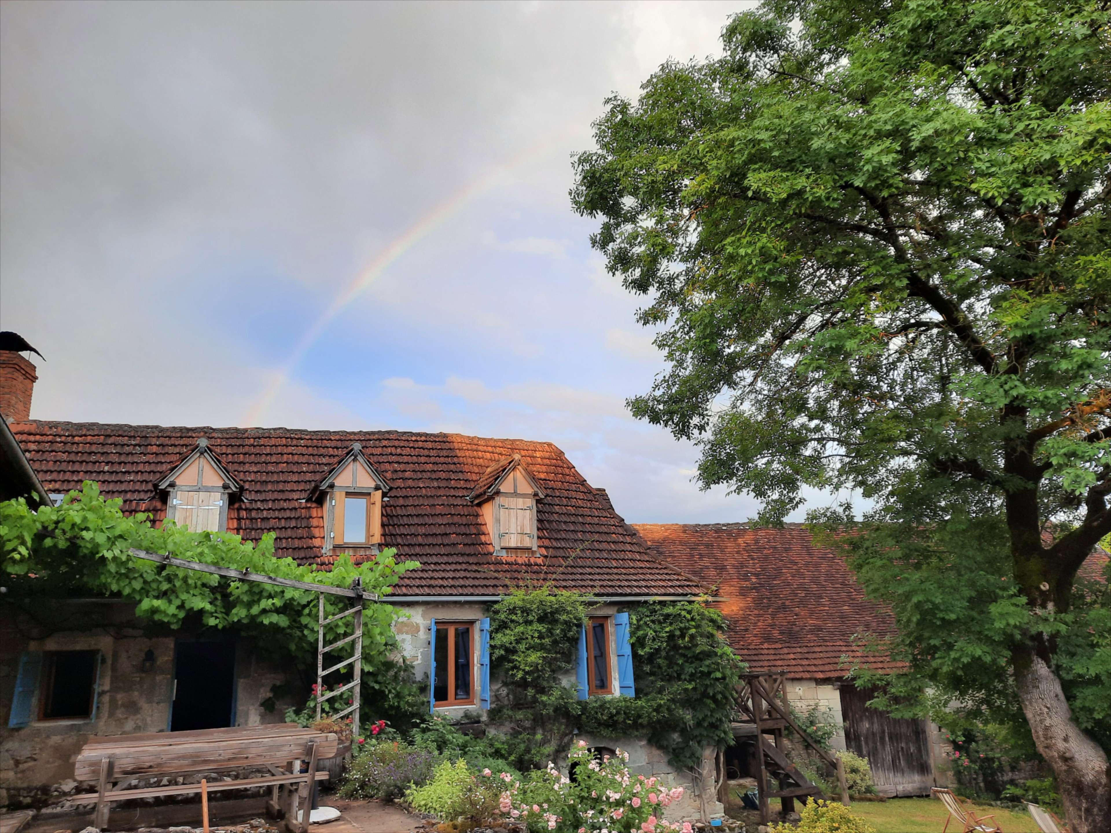 Casa nella natura a Saint-Julien-Maumont