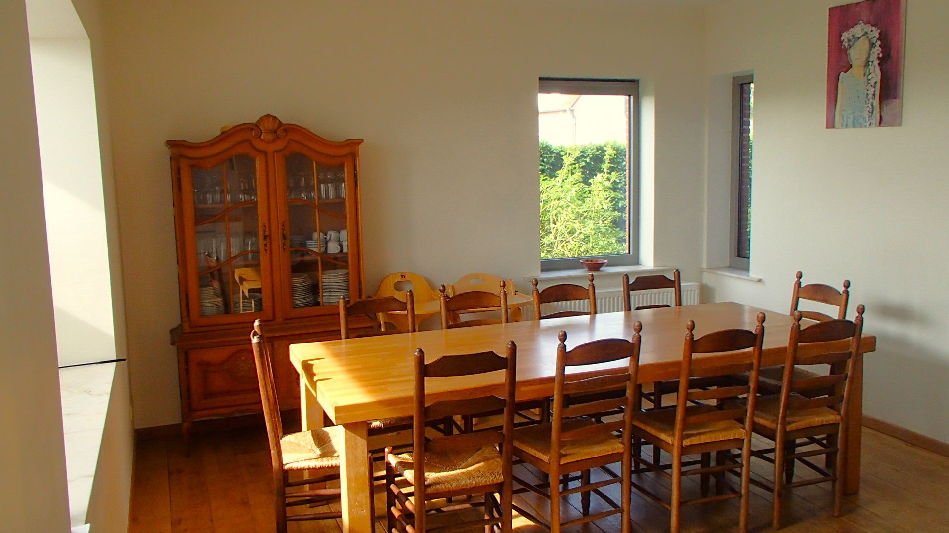 - image: 11