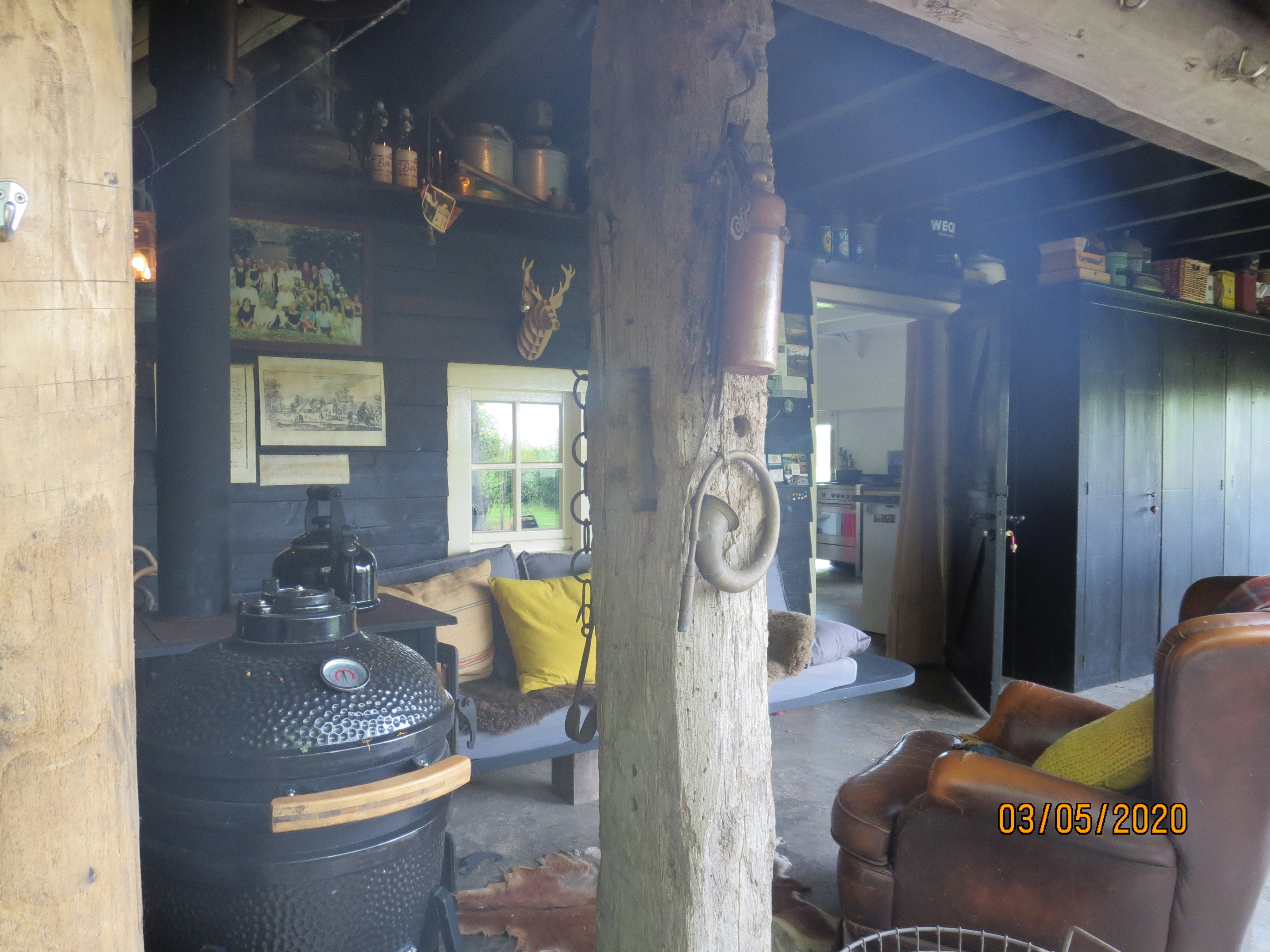 - image: 11