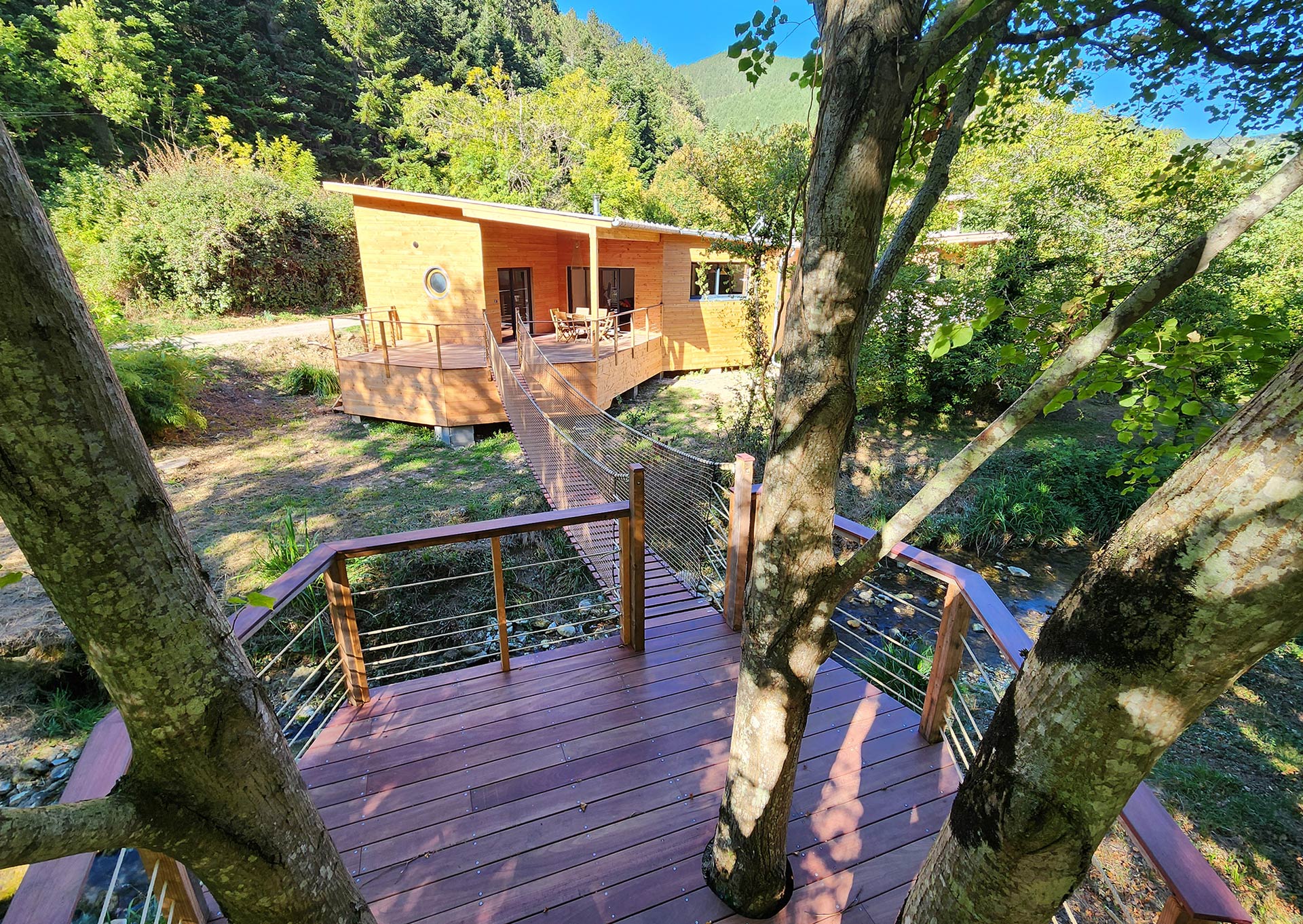 Nature house in JonceleTs