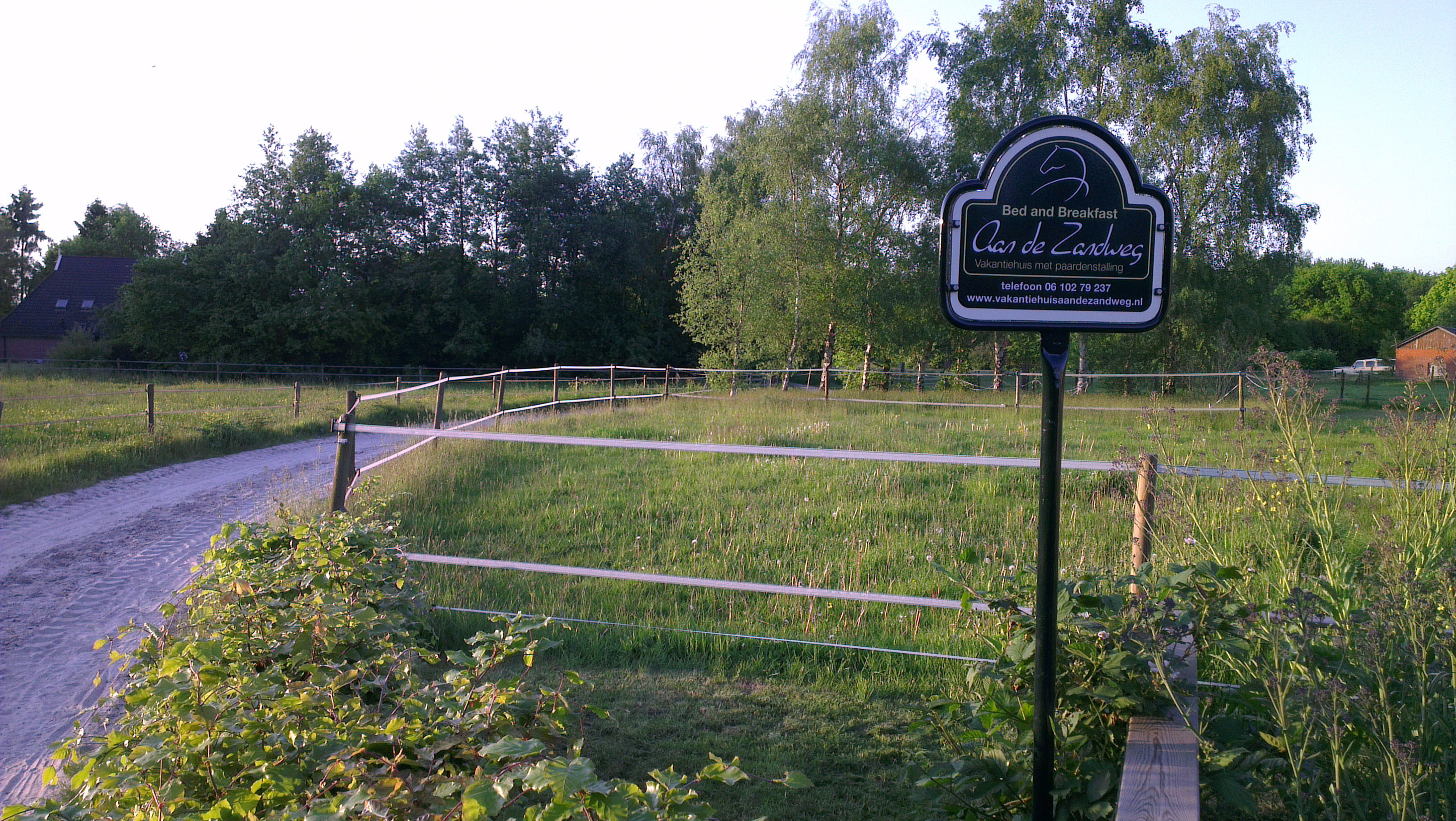 - image: 24