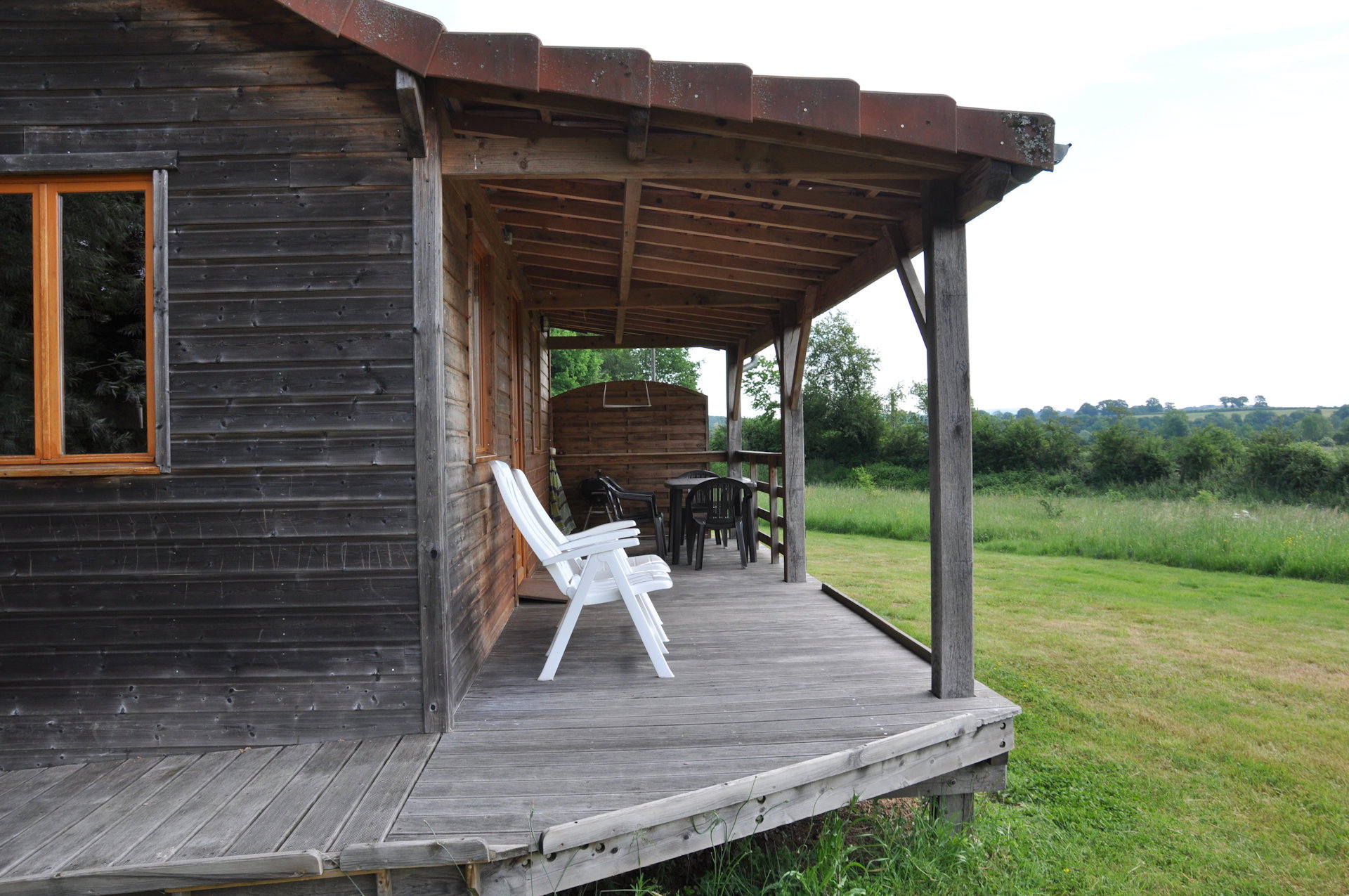 Naturhäuschen in Marigny Sur Yonne (rolstoeltoegankelijk)