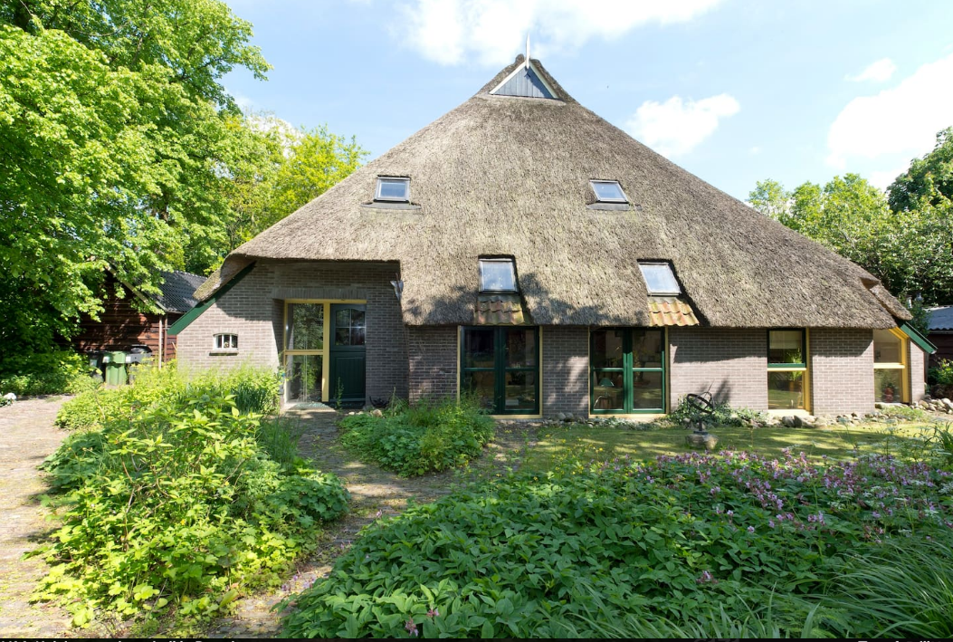 Nature house in Een