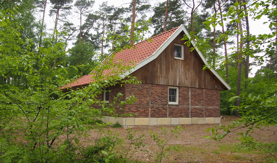 Naturhäuschen in de Lutte