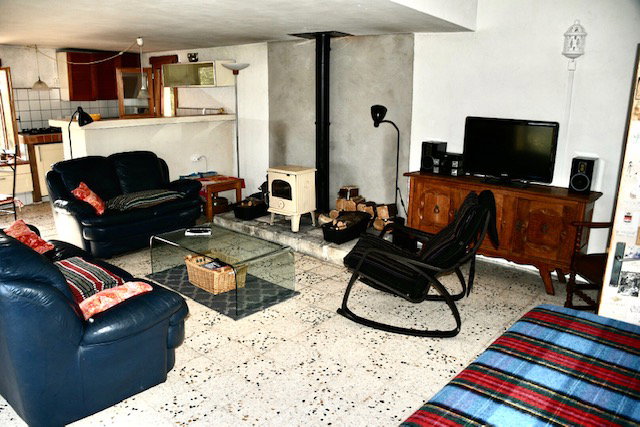 - image: 15