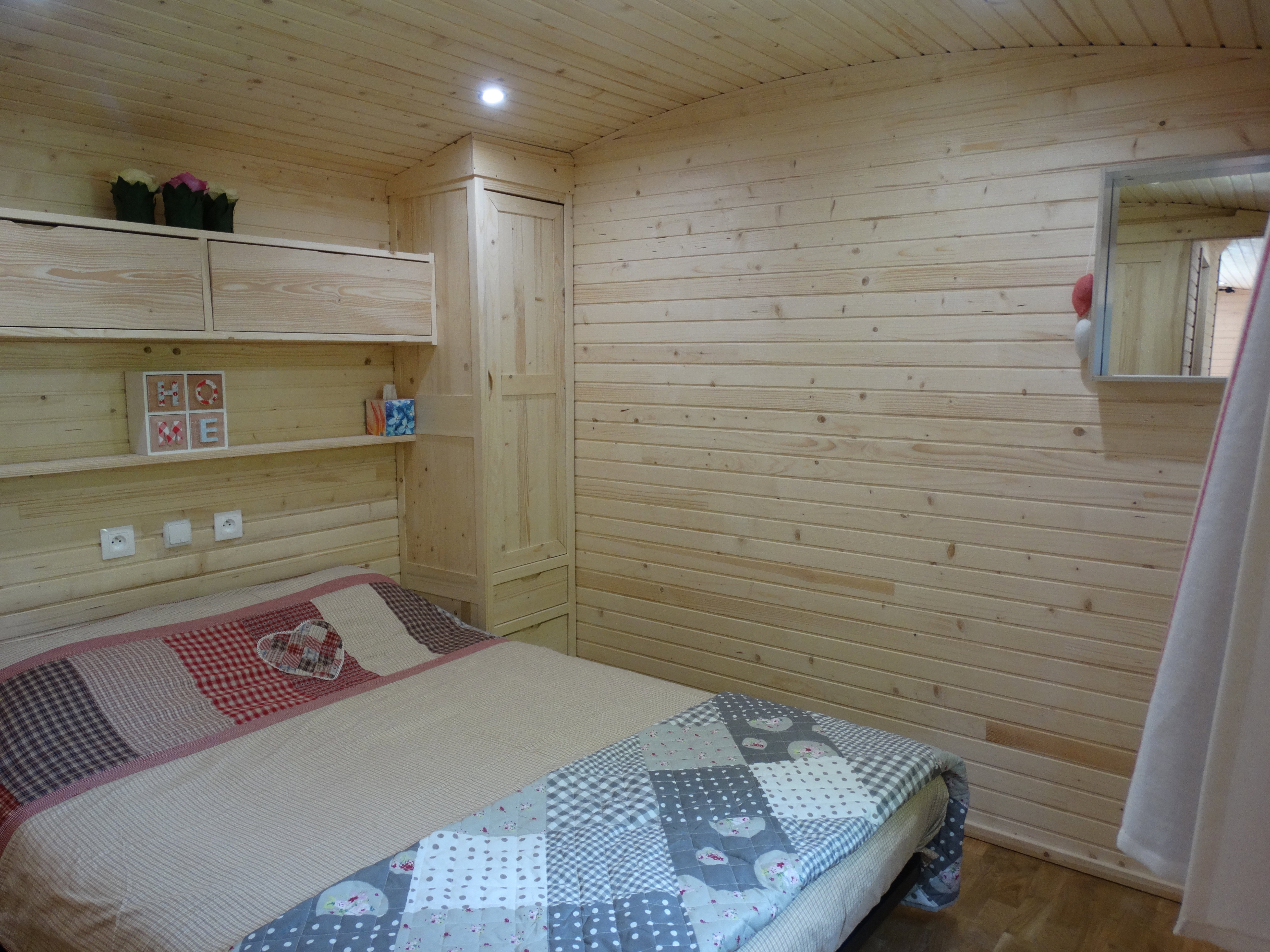 - image: 11