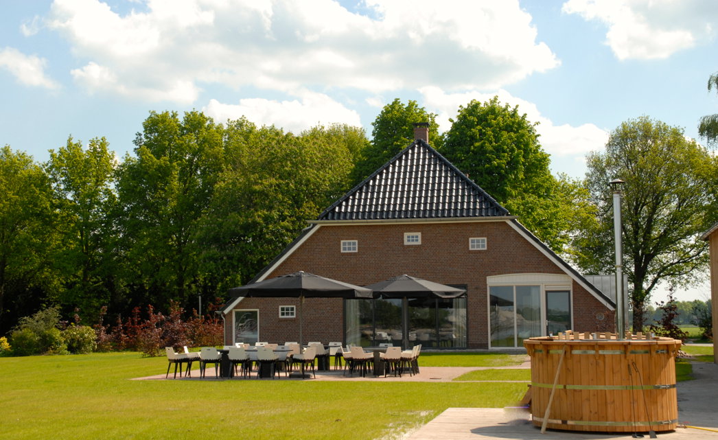 Naturhäuschen in Ellertshaar