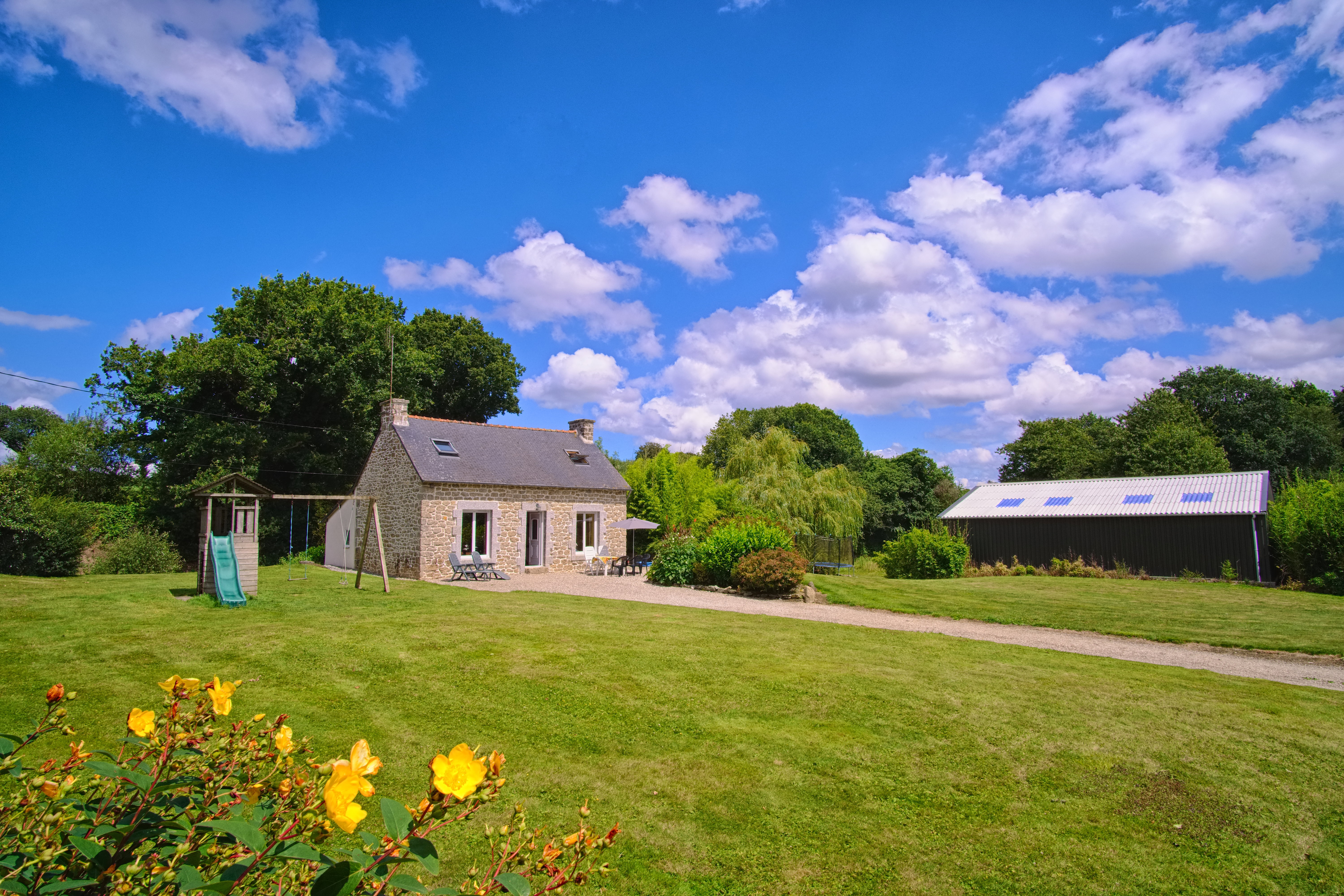 Maison nature à Plounevez-Quintin