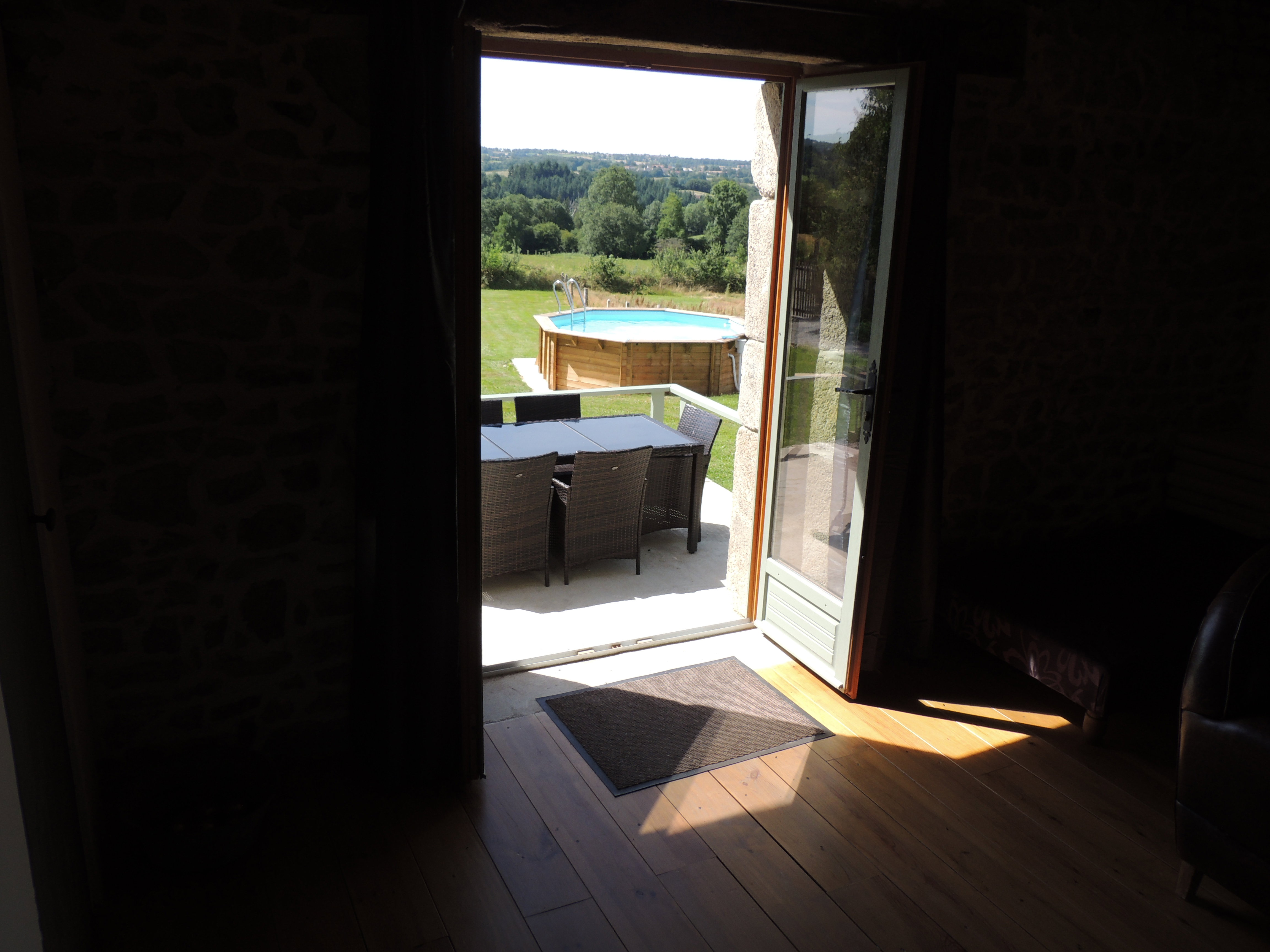 Casa nella natura a Charron