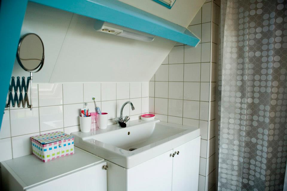 - image: 21
