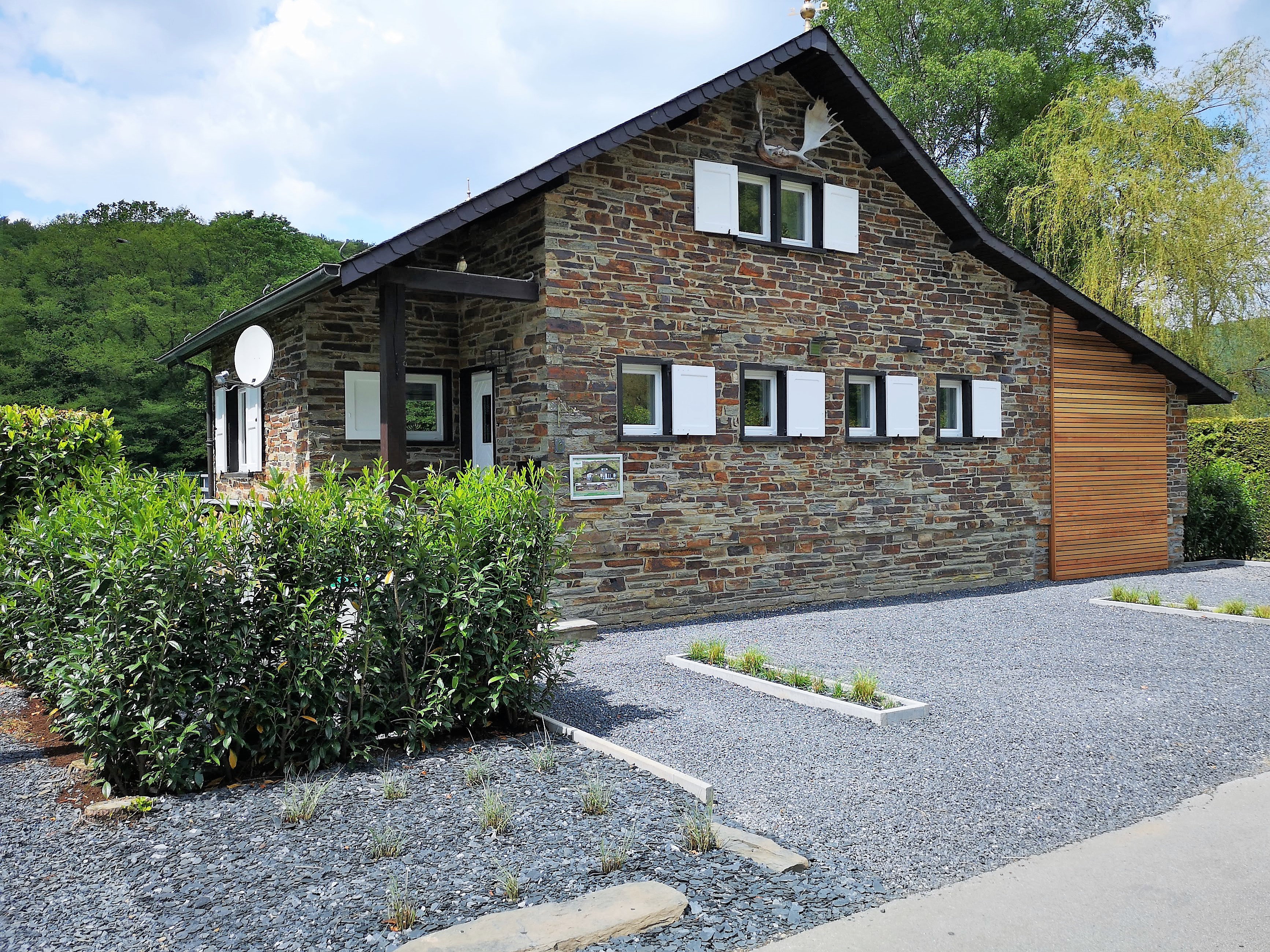 Naturhäuschen in Rochehaut