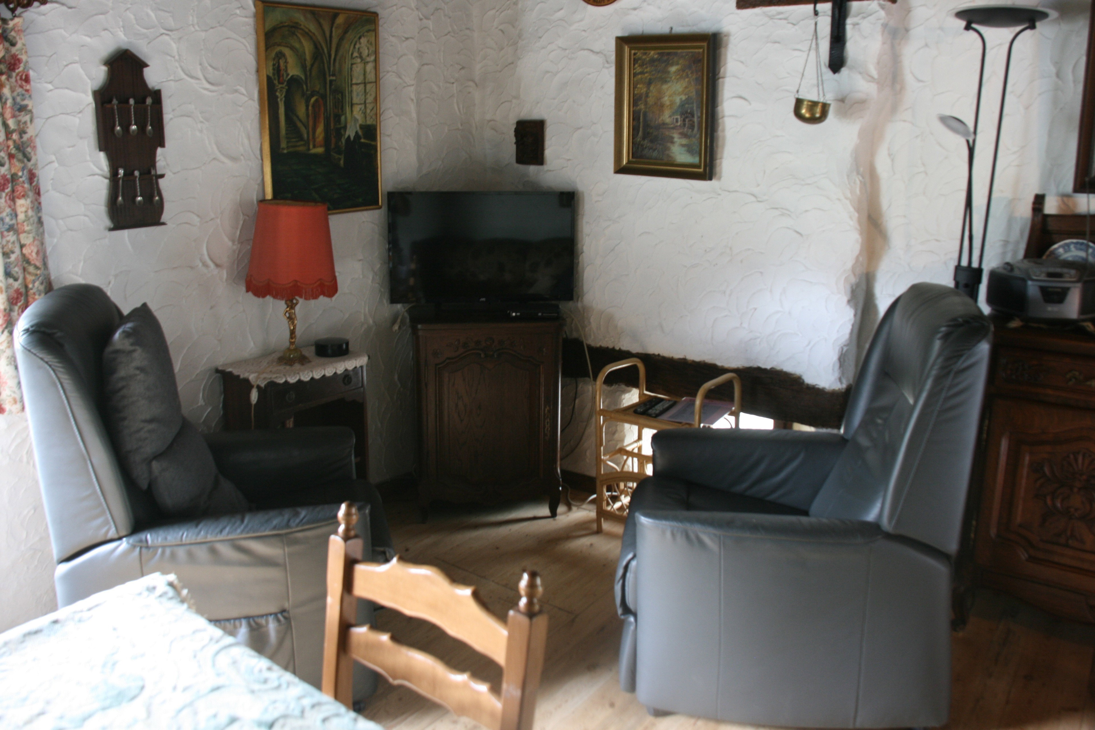 - image: 13