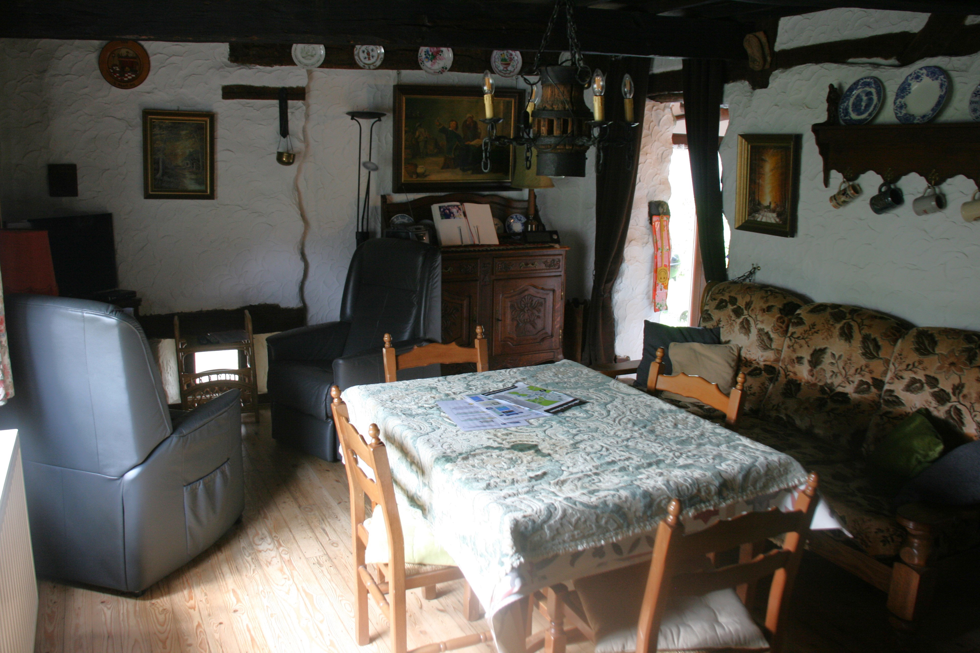 - image: 14