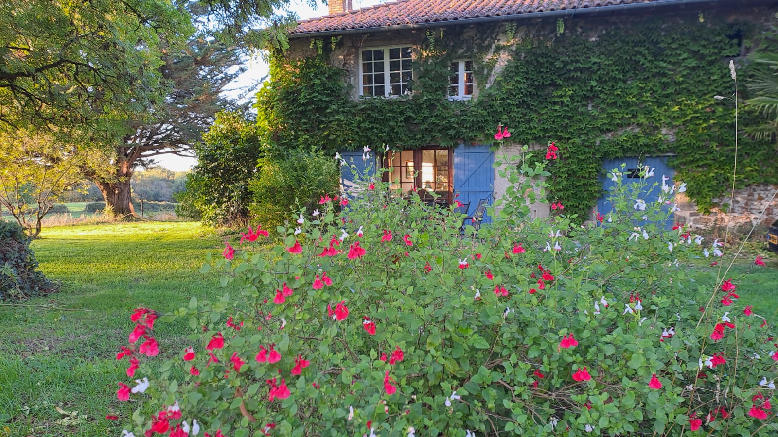 Casa nella natura a Verneuil/La Gélisant