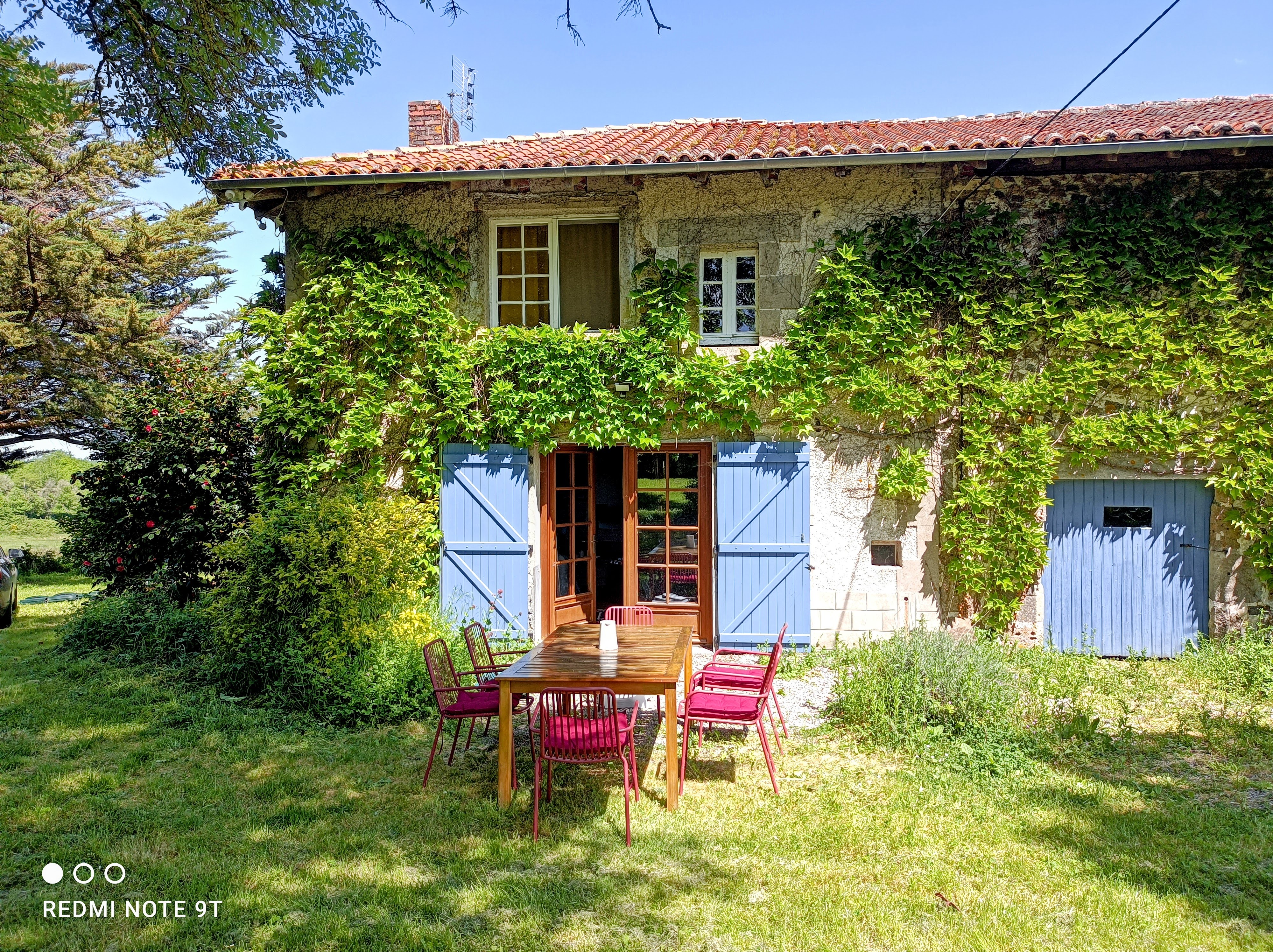 Casa nella natura a Verneuil/La Gélisant