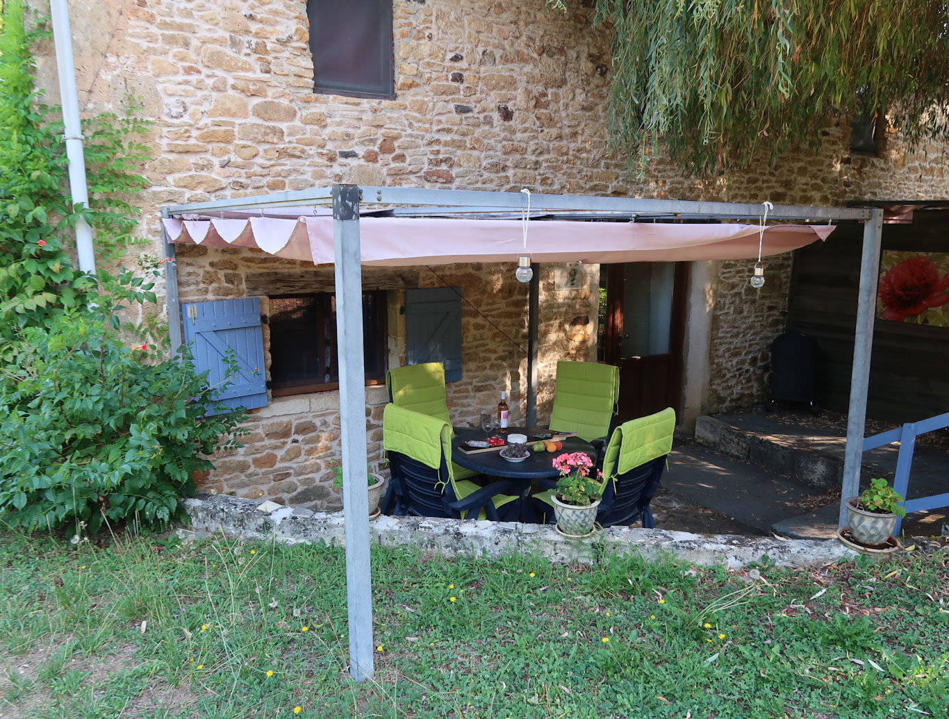 Natuurhuisje in Sauveterre La Lemance