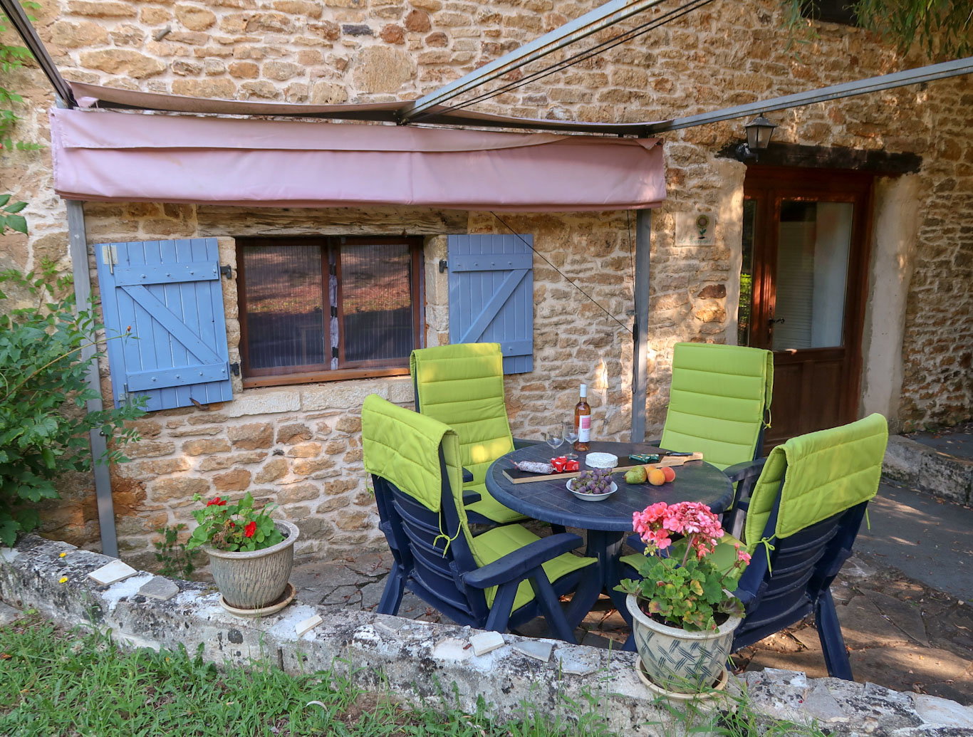 Natuurhuisje in Sauveterre La Lemance