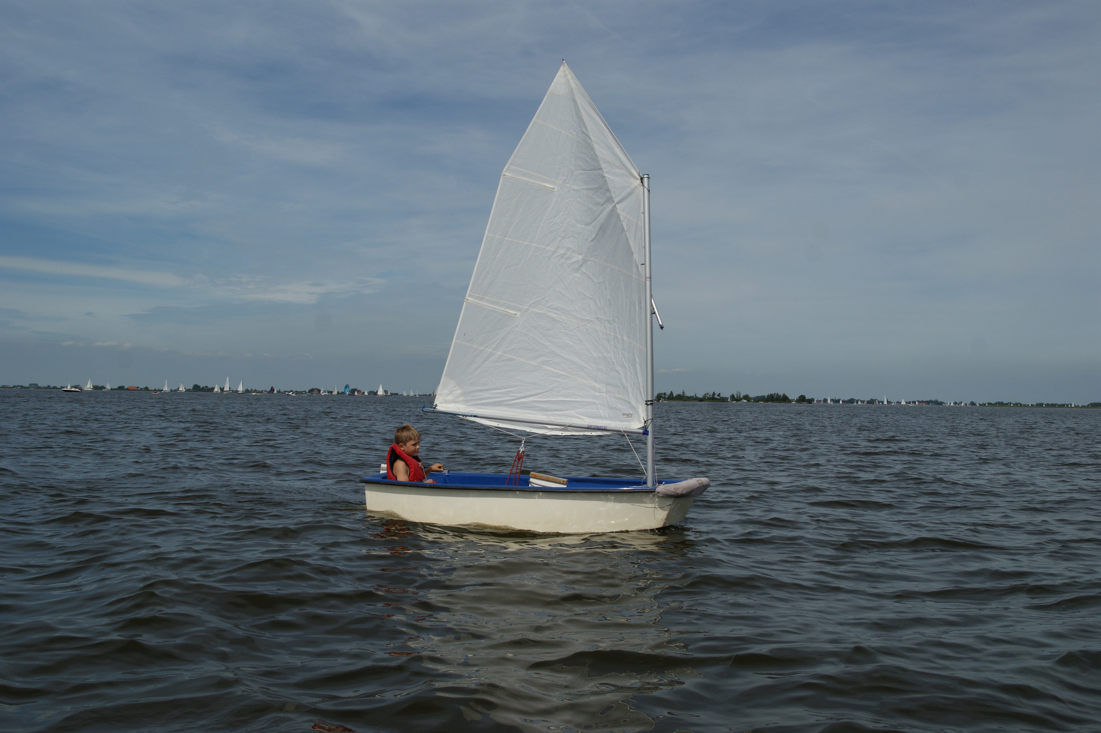 - image: 16