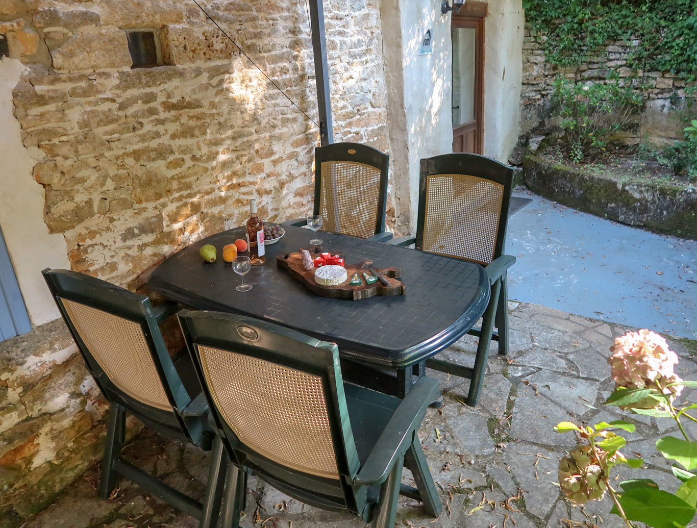 Natuurhuisje in Sauveterre La Lemance