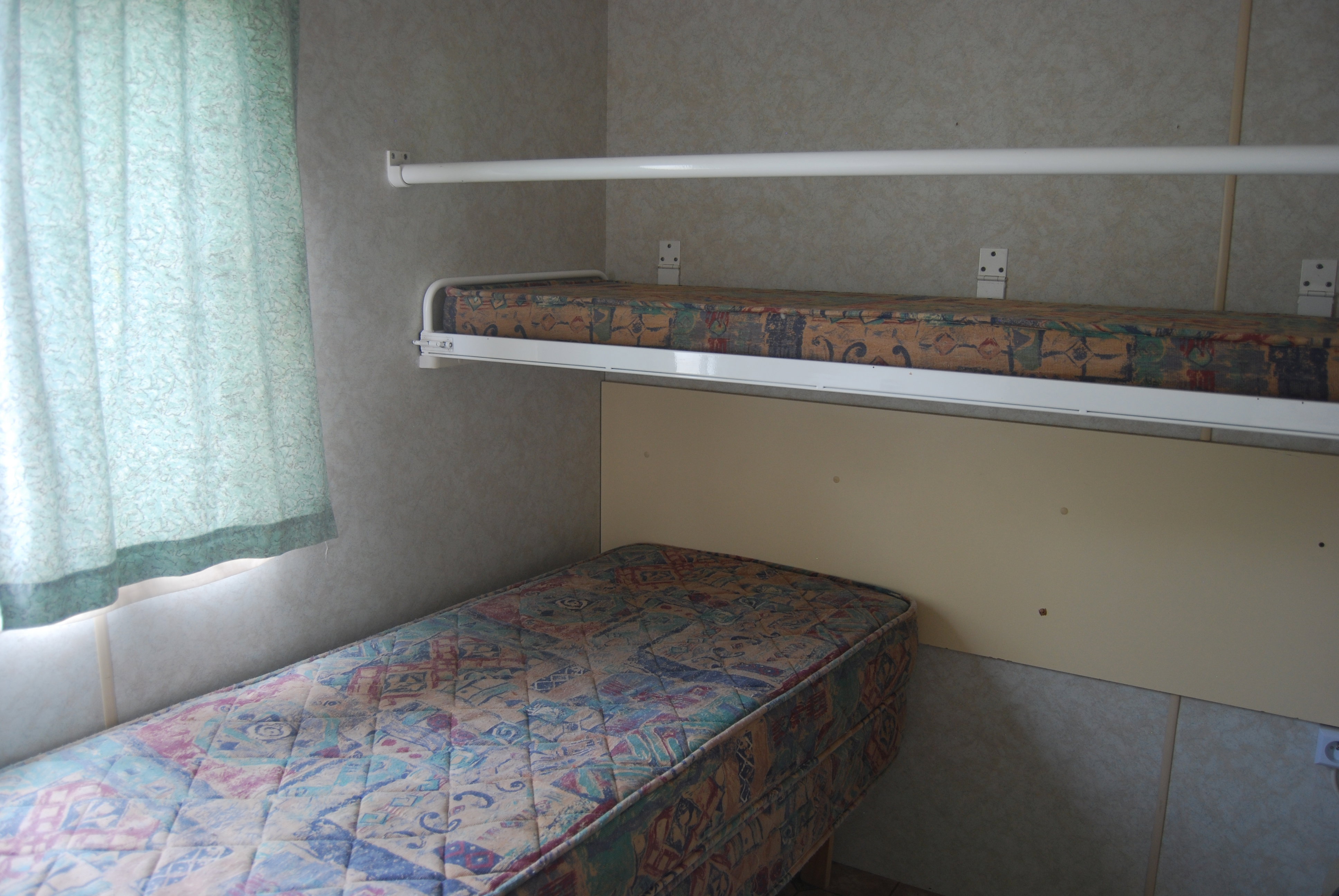 - image: 11
