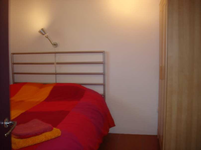 - image: 11