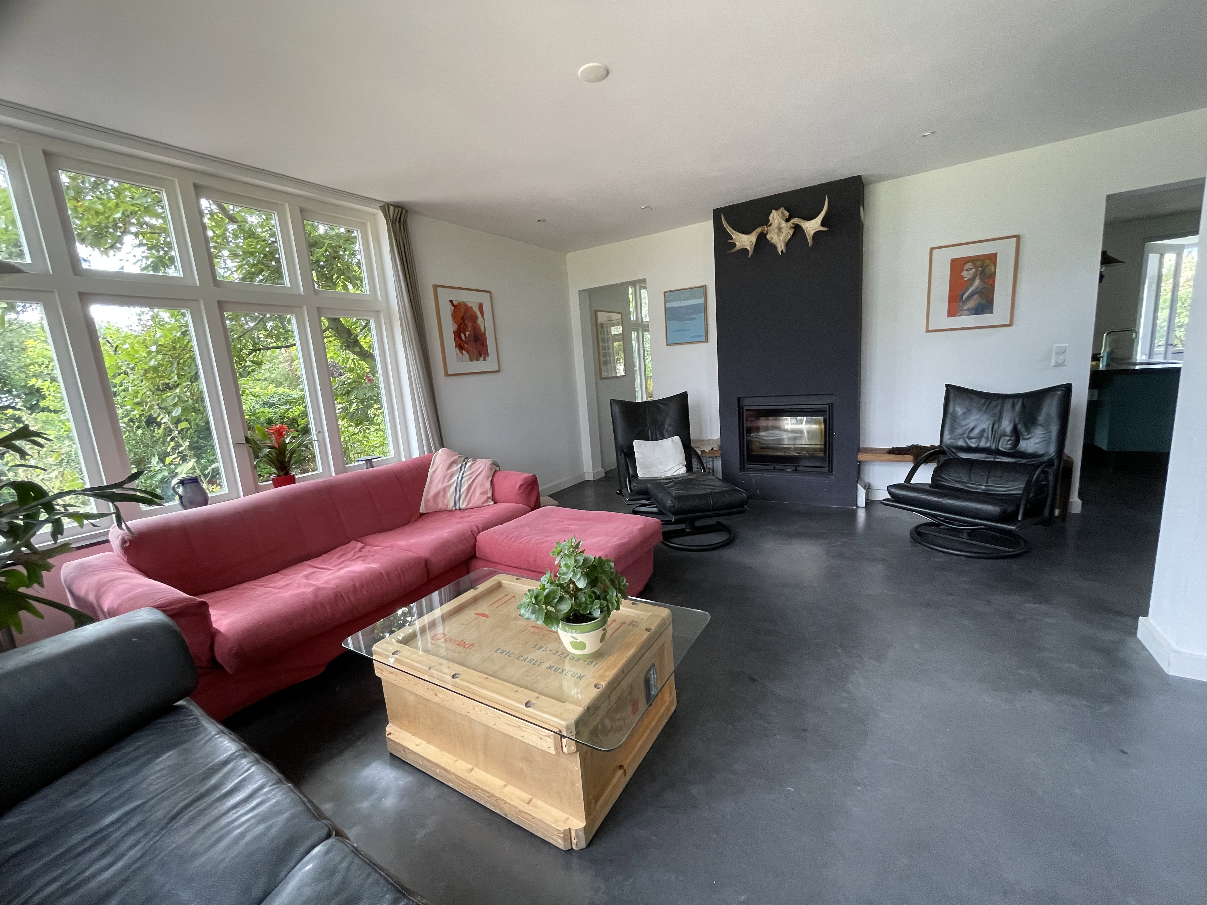 - image: 17