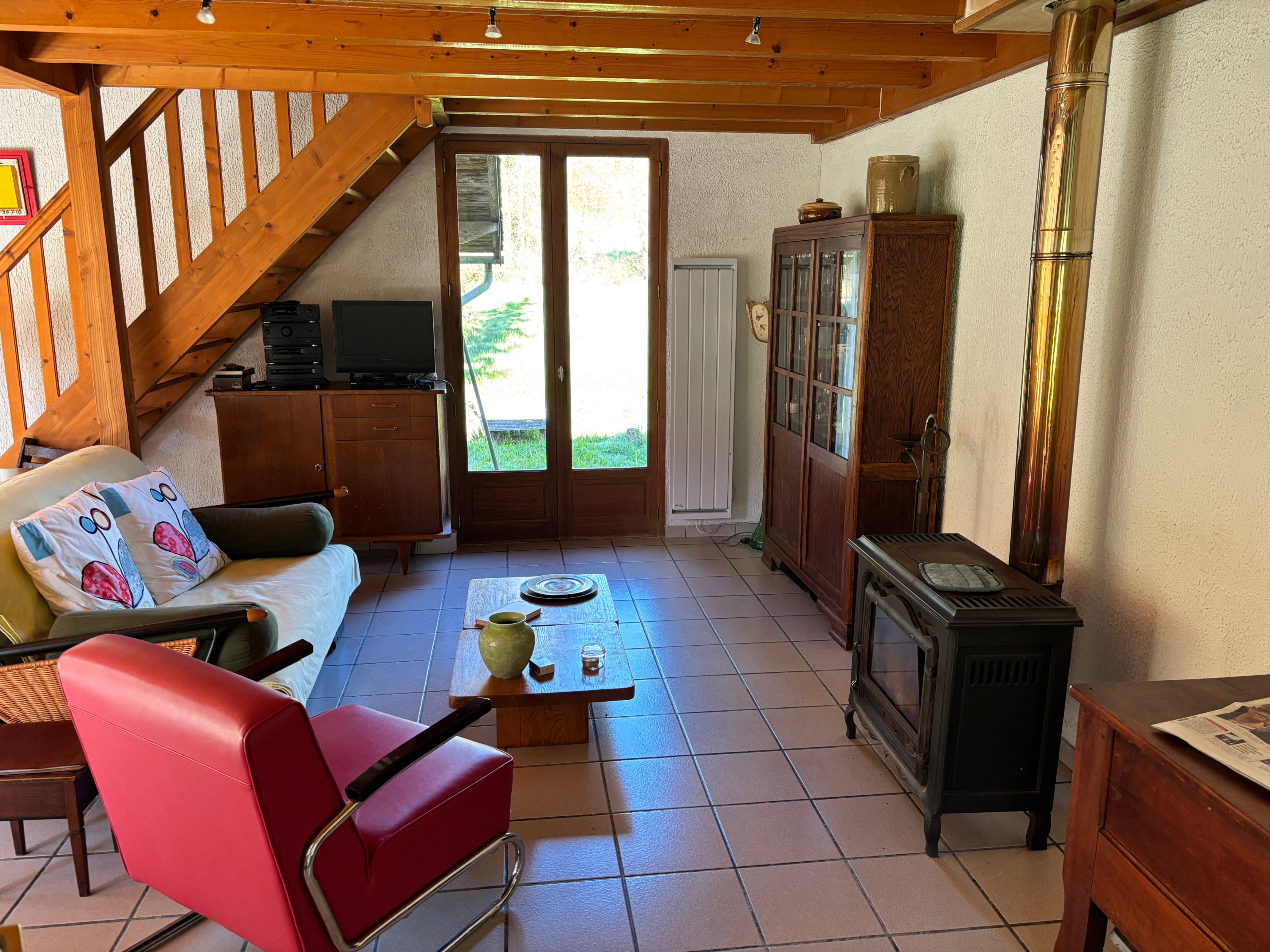 - image: 12