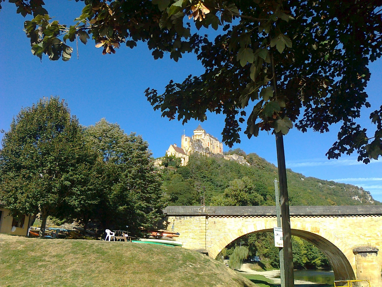 - image: 18