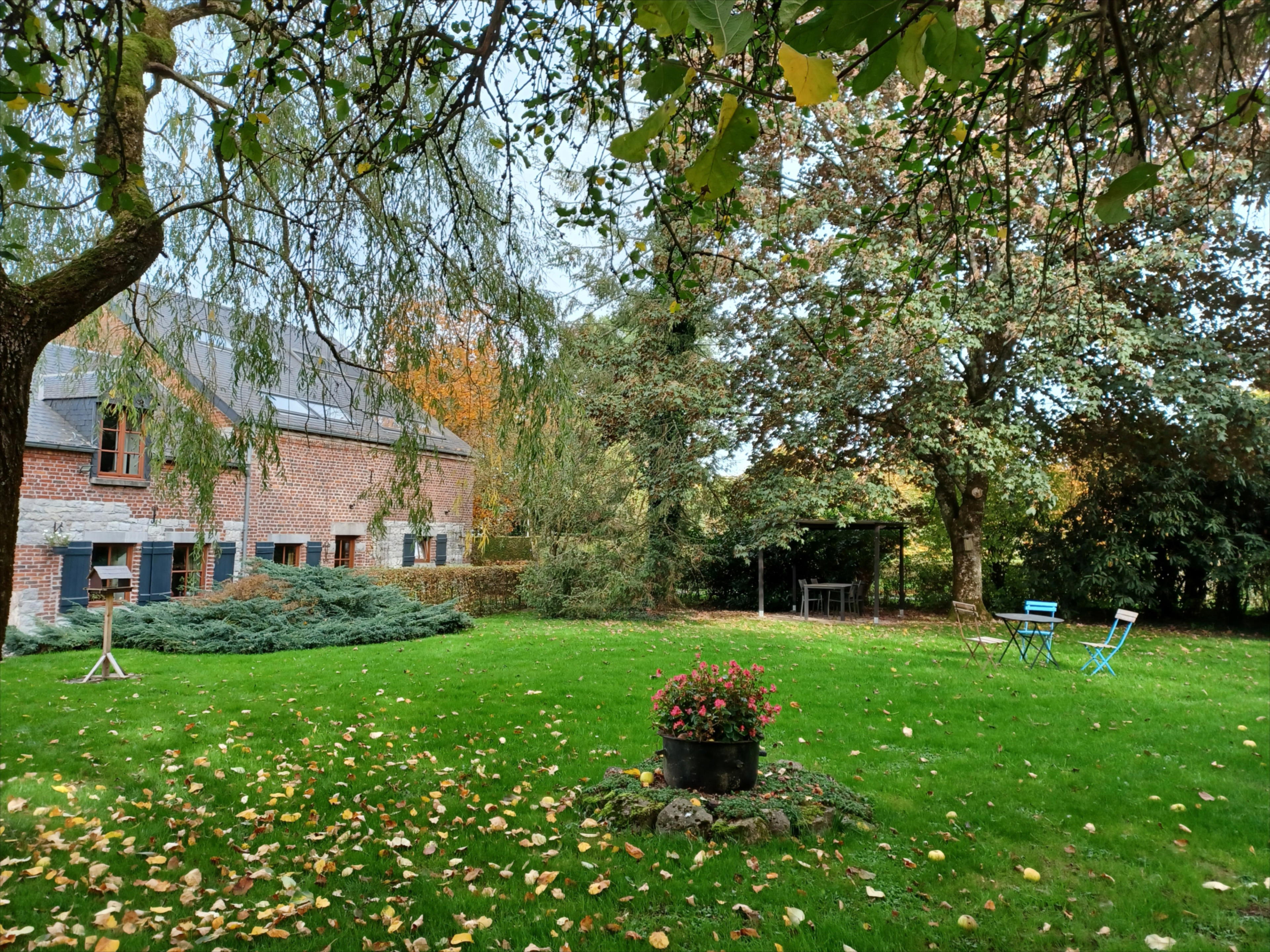 Nature house in Froidchapelle