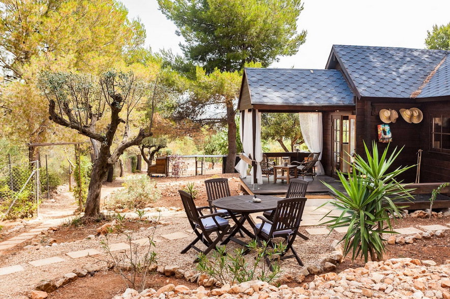 Nature house in Lliber