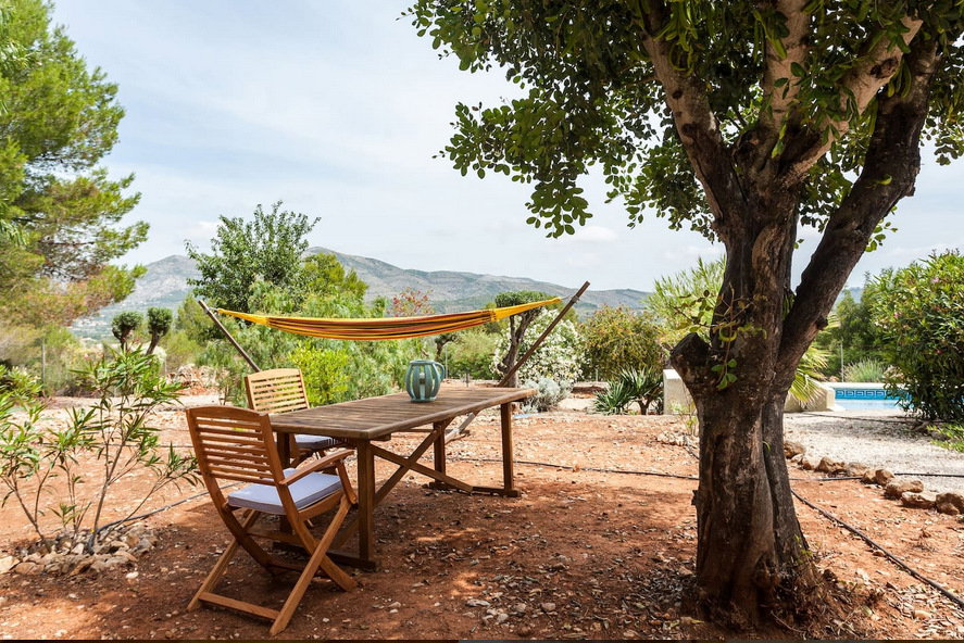 Nature house in Lliber