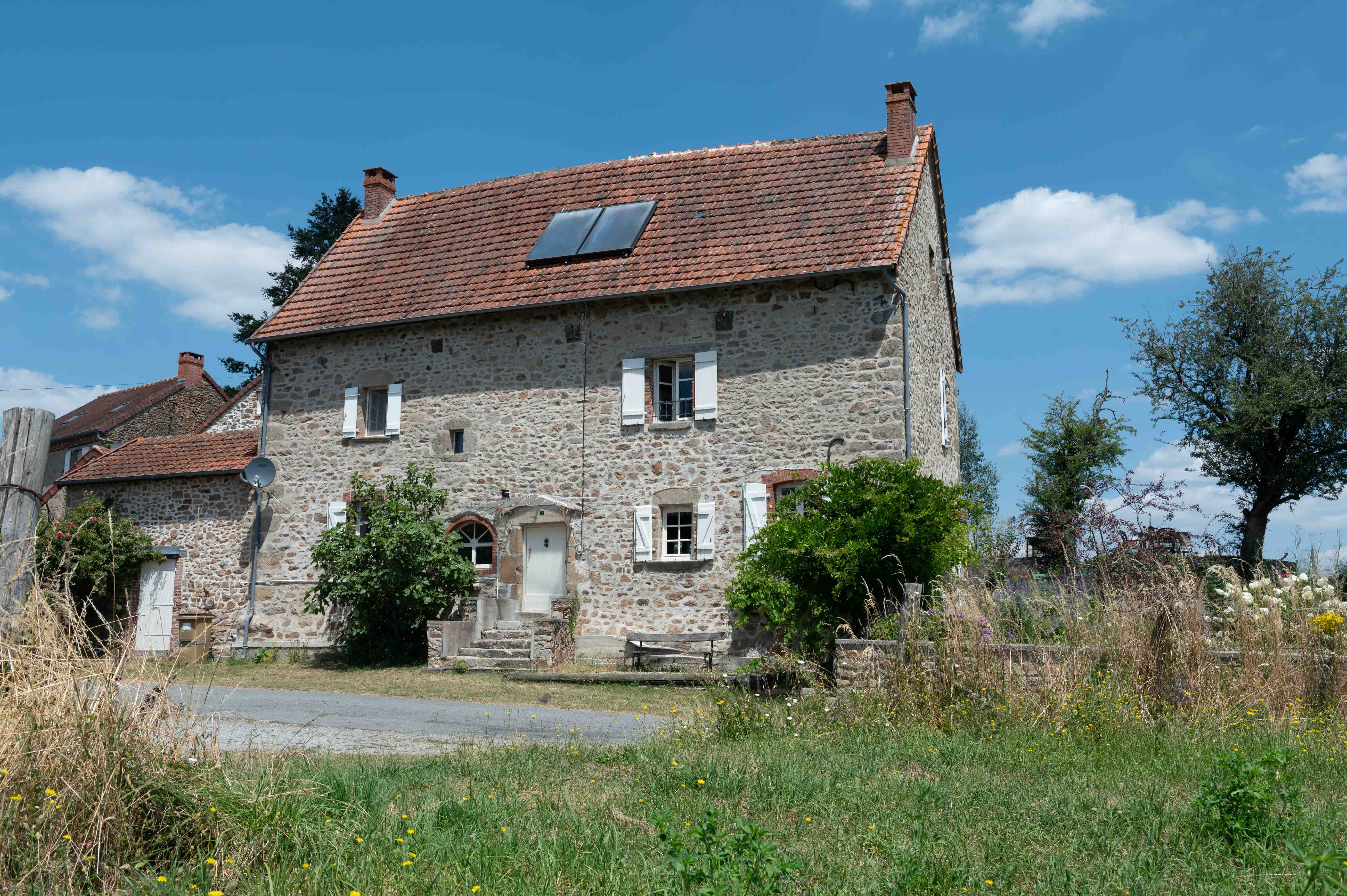 Maison nature à Saint Hilaire la Treille