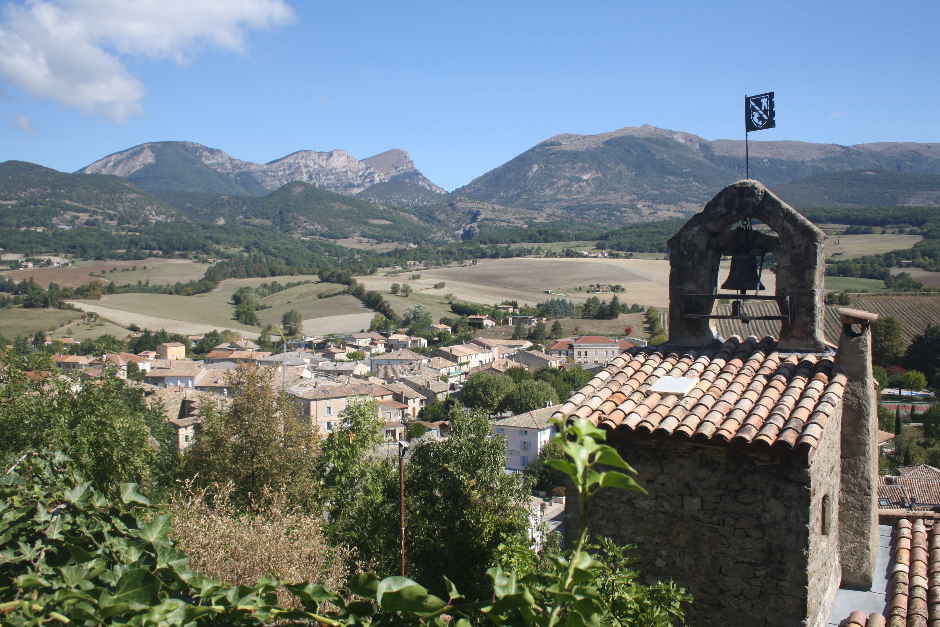 - image: 14
