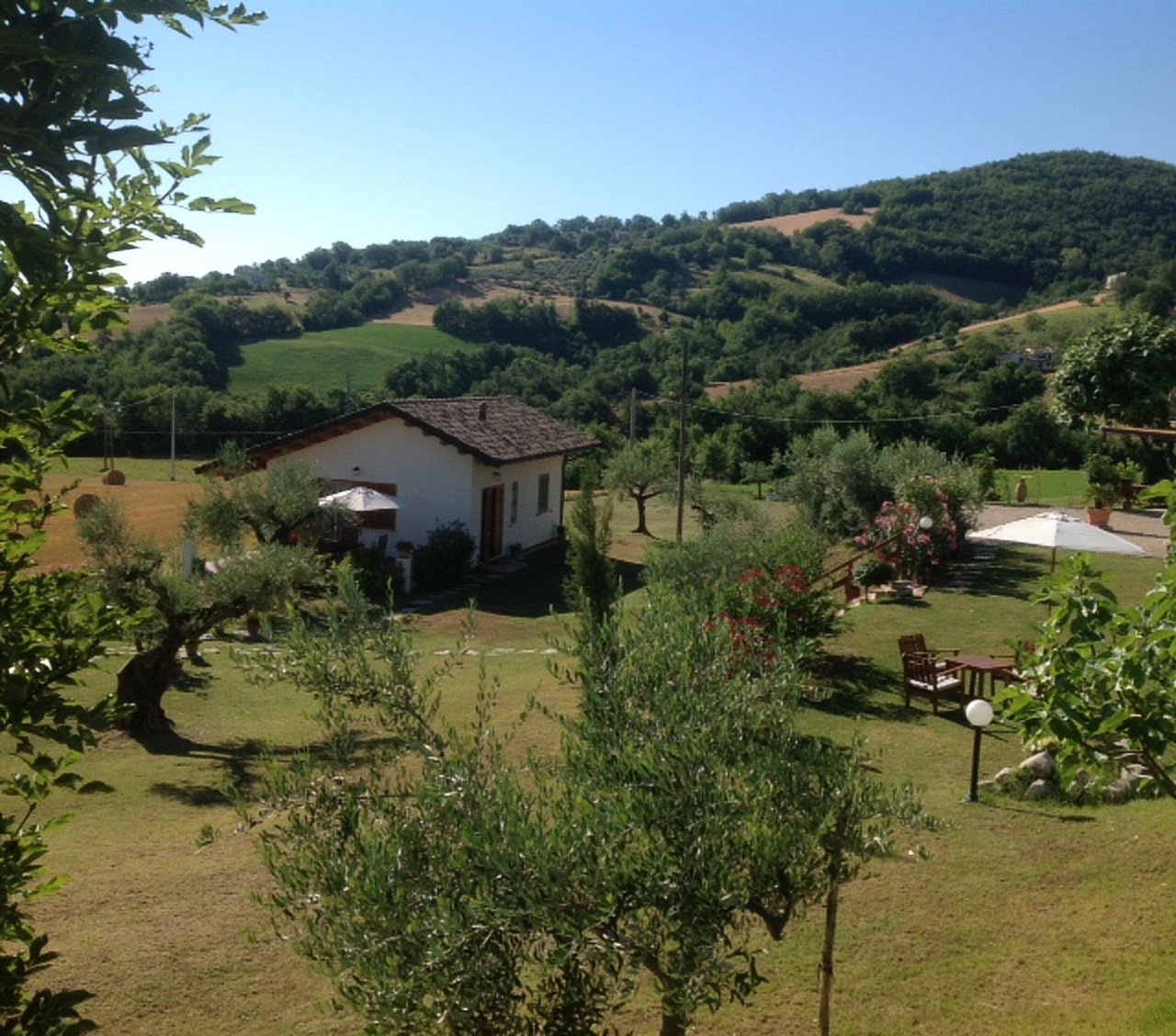 Maison nature à Montebello di Bertona