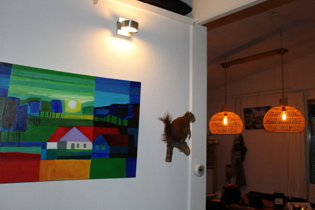 - image: 21
