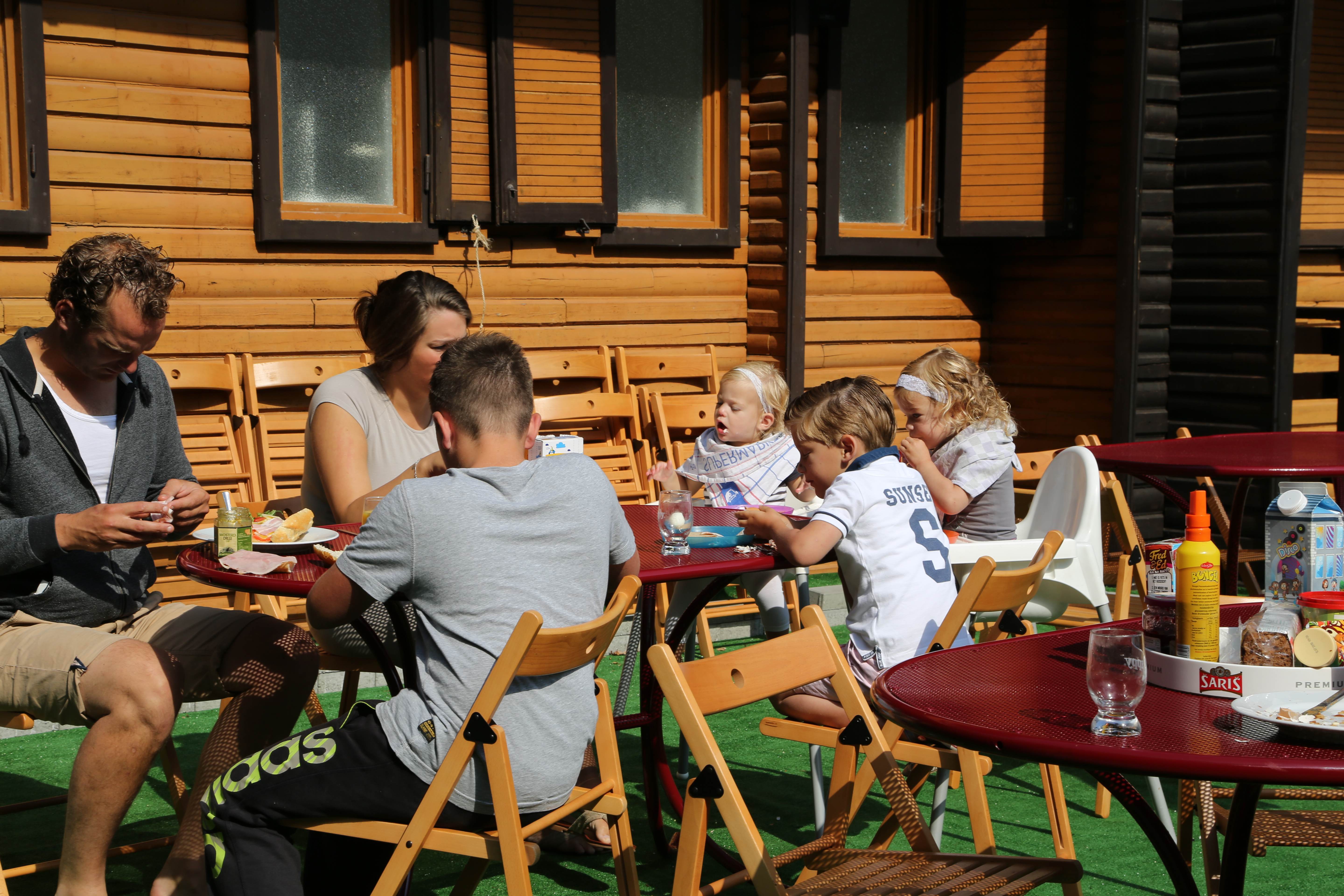 - image: 27