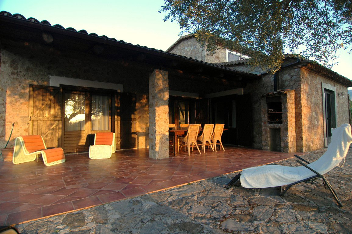 - image: 20