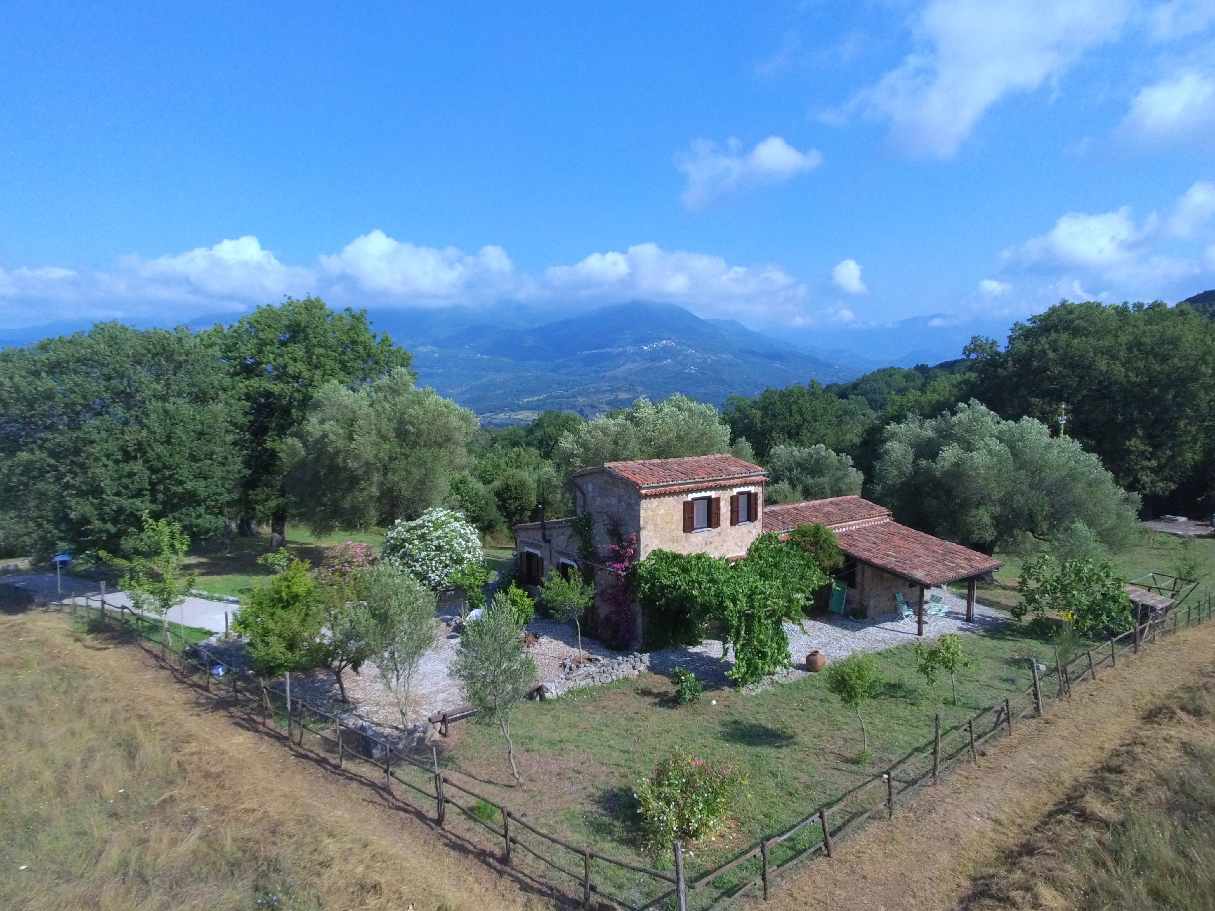 Casa nella natura a Roccagloriosa