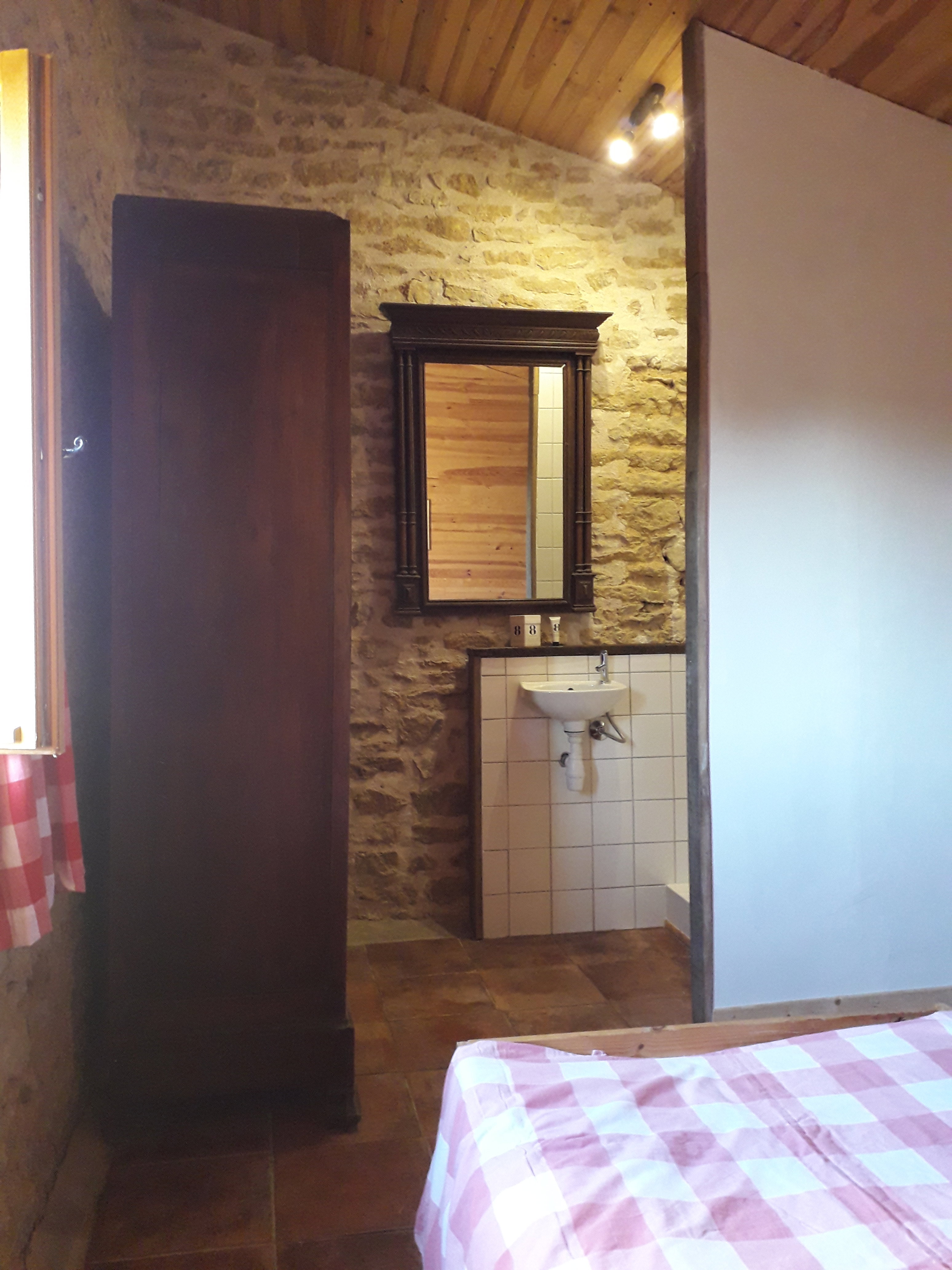 - image: 29