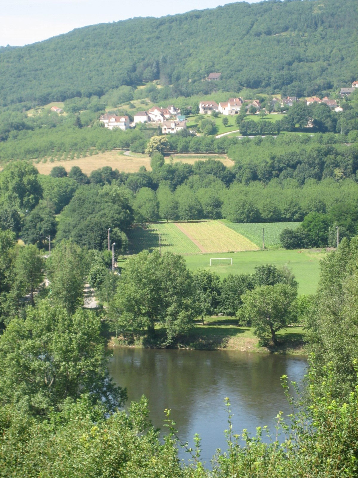 - image: 22