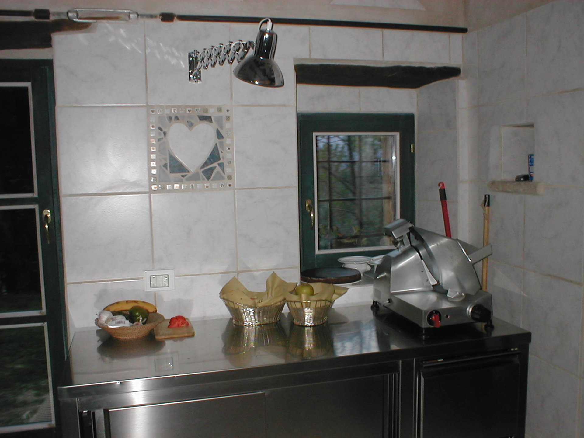 - image: 11