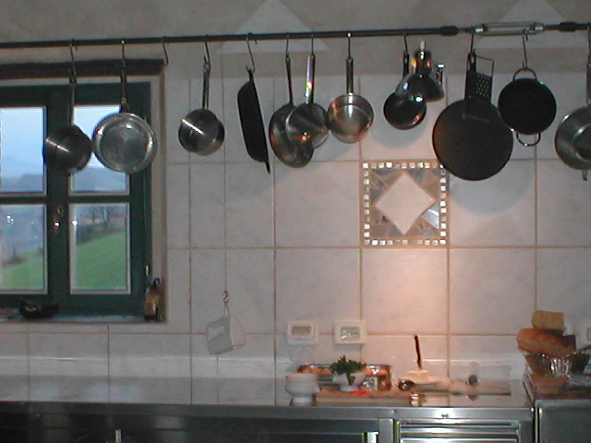 - image: 12