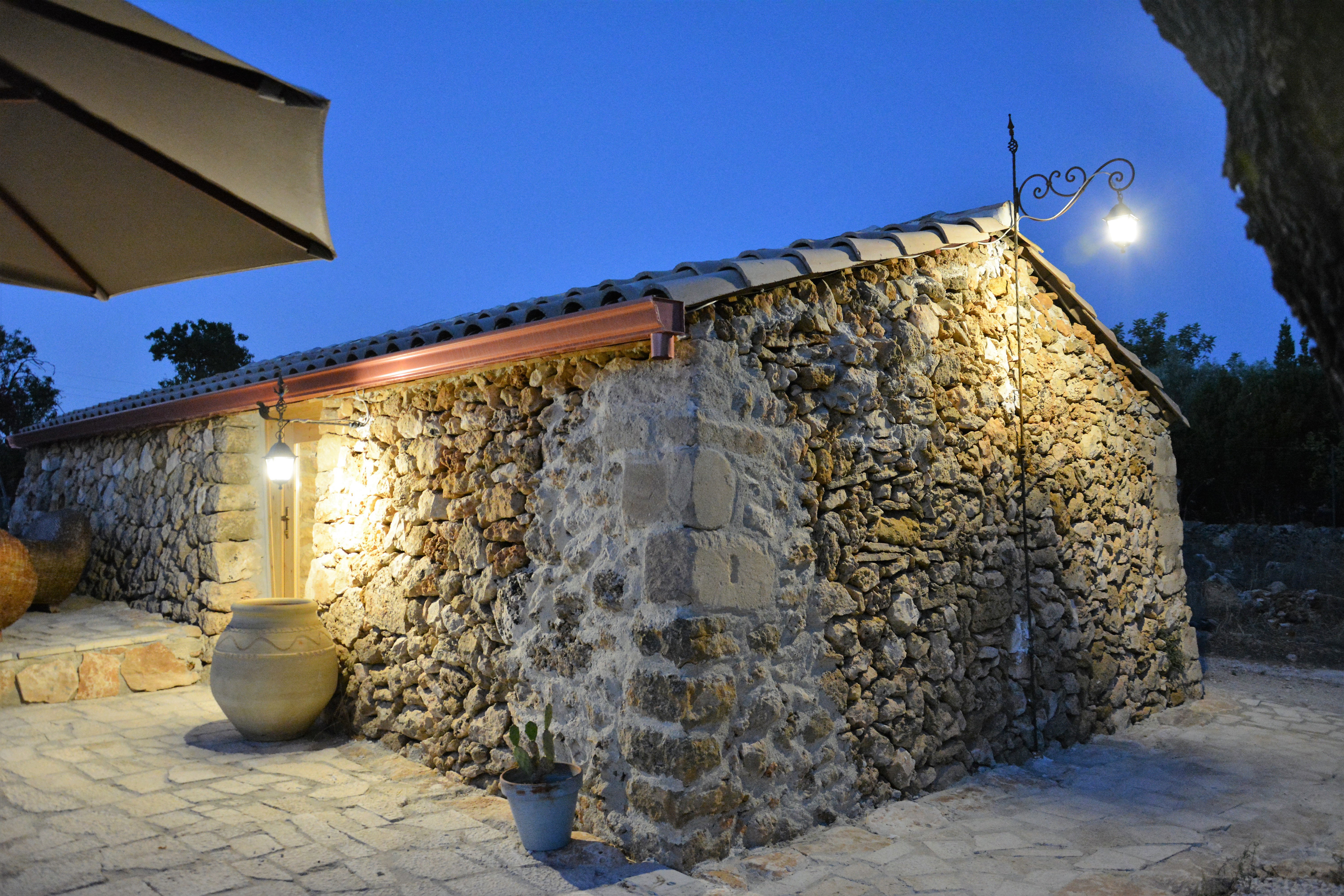 - image: 26