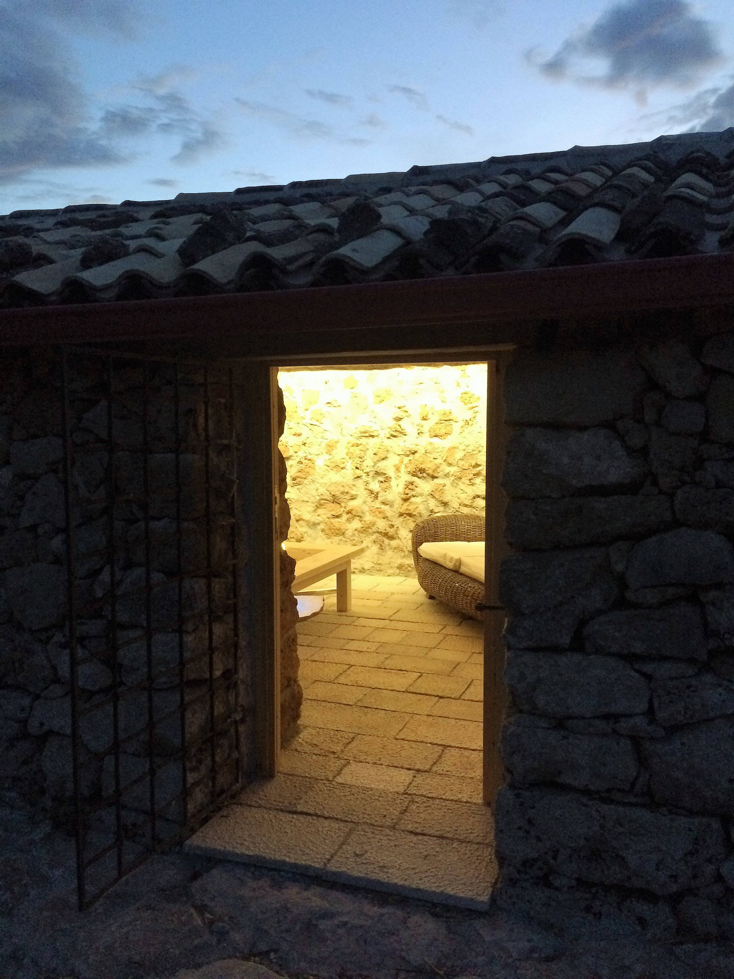 - image: 15