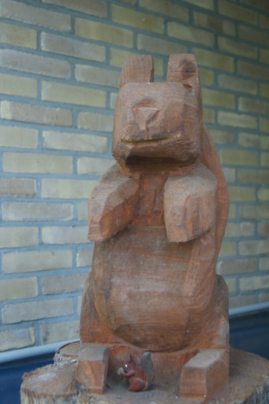 - image: 19