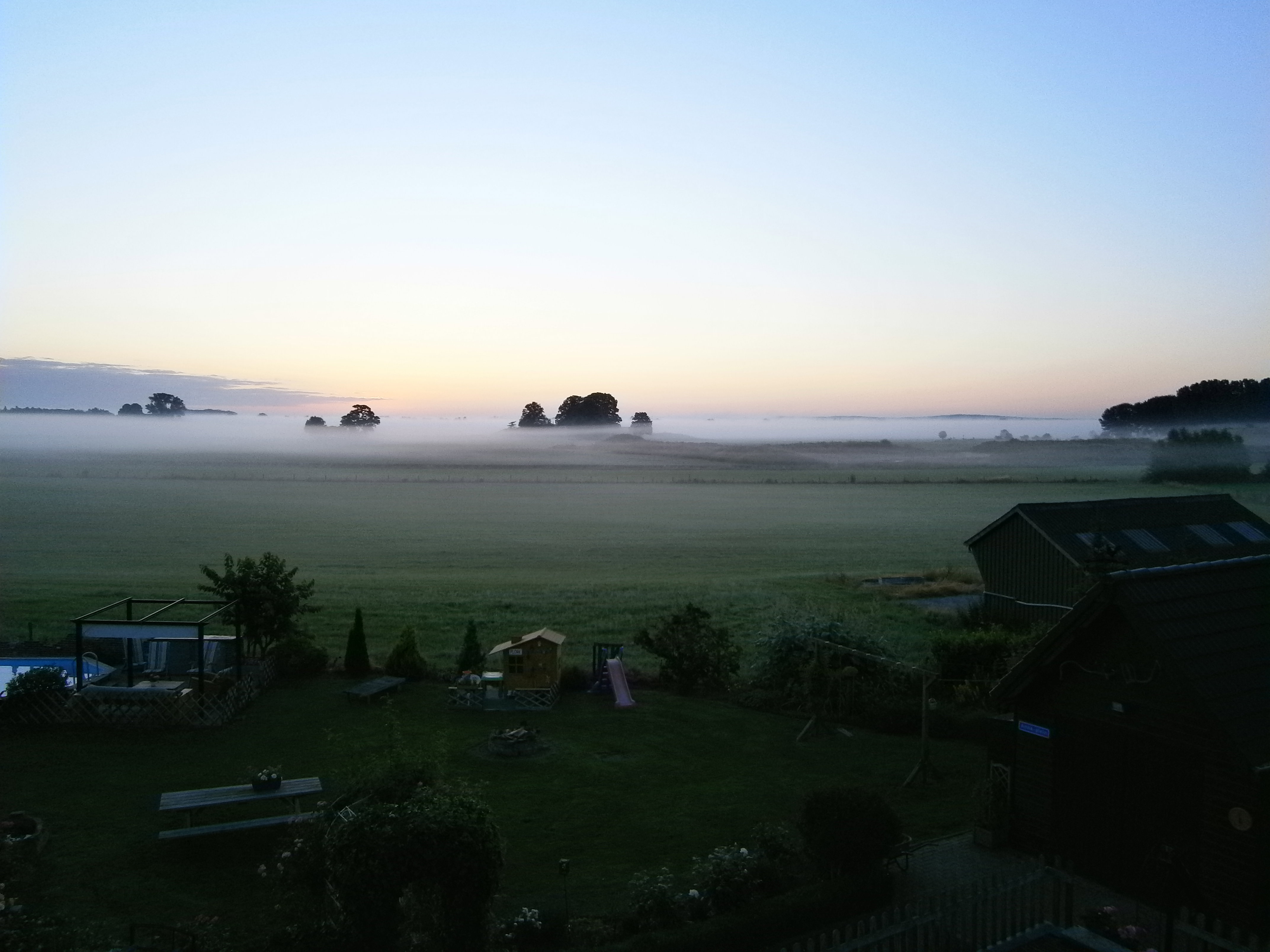 - image: 15