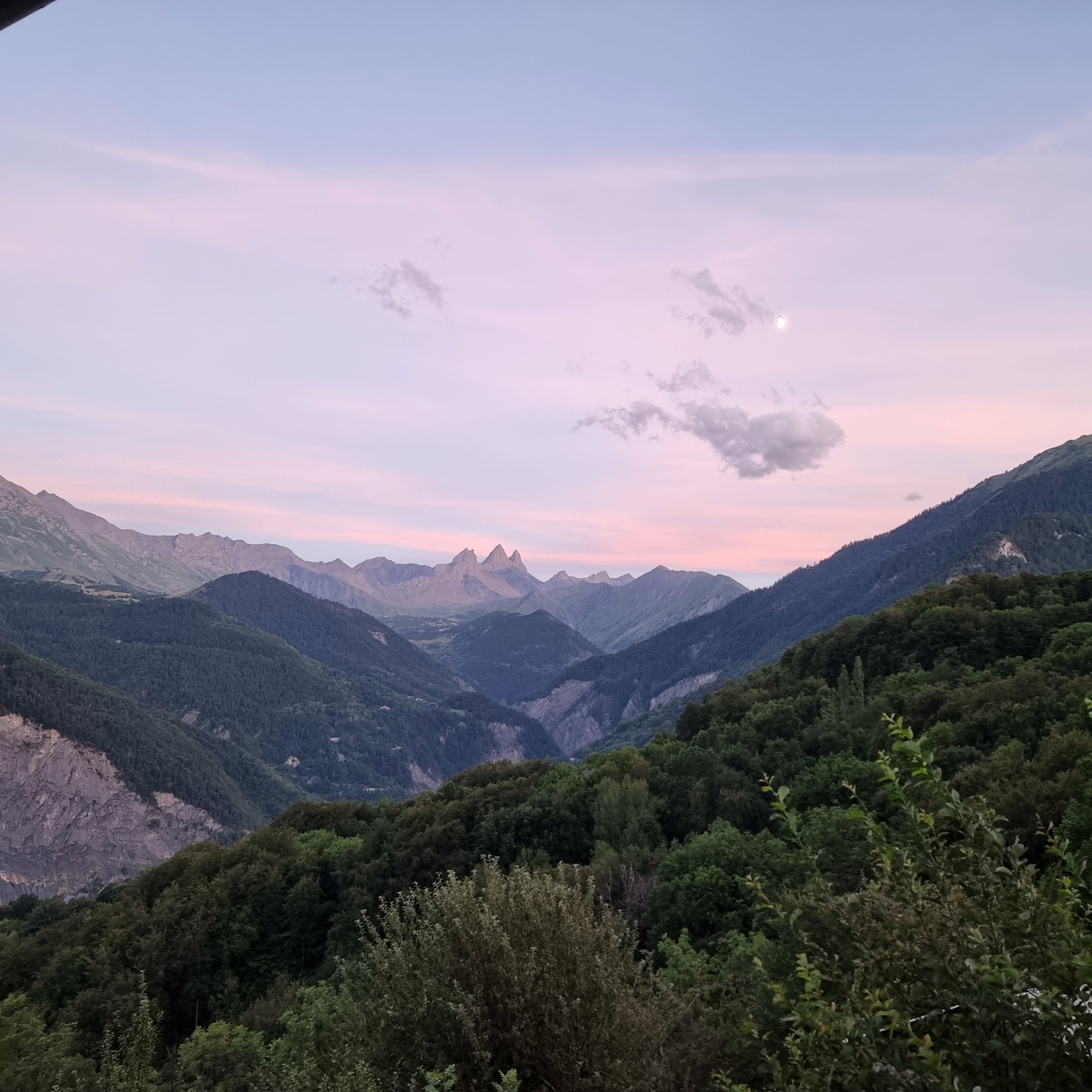 - image: 68